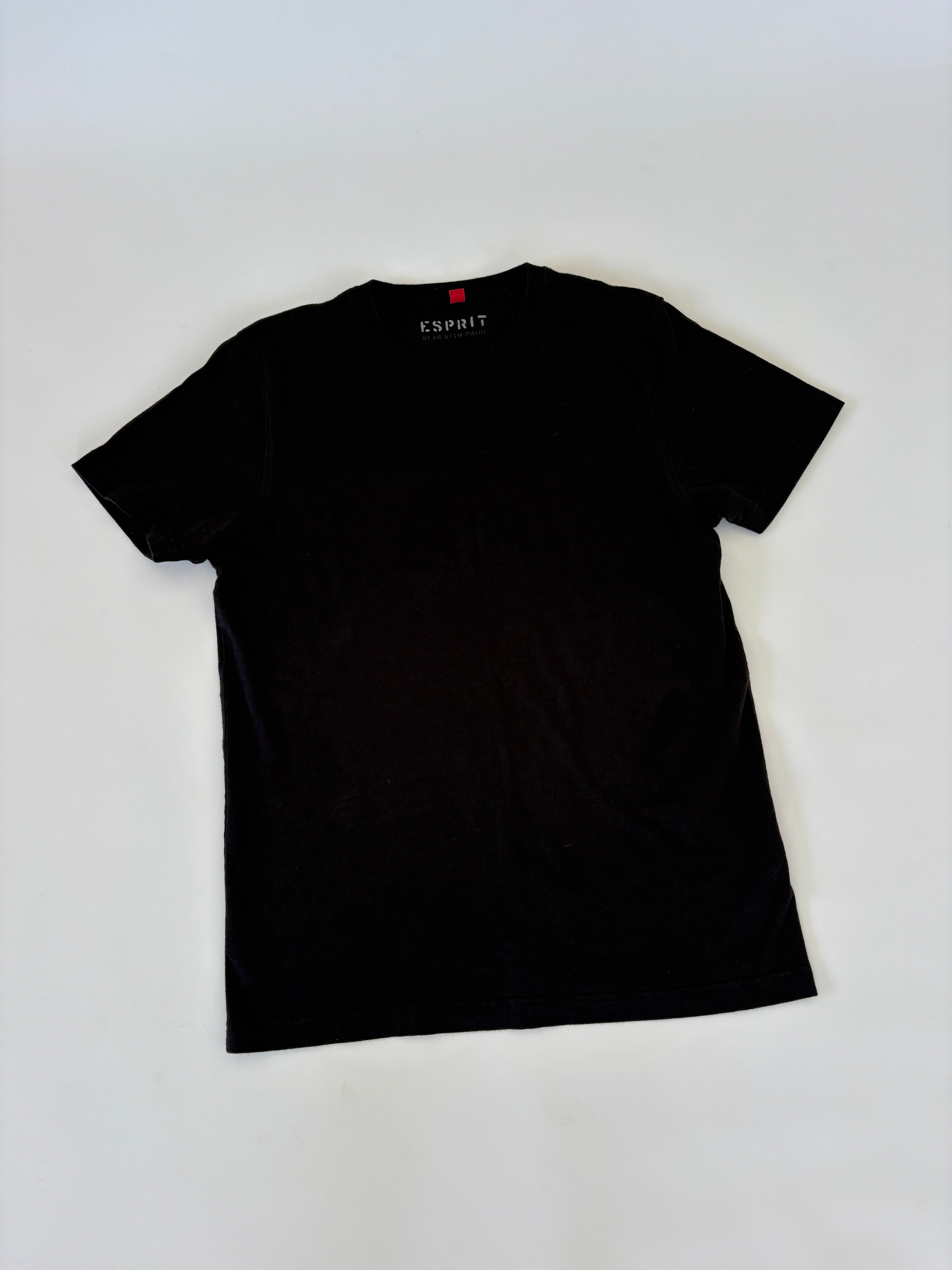 60 - Black Esprit T-Shirt