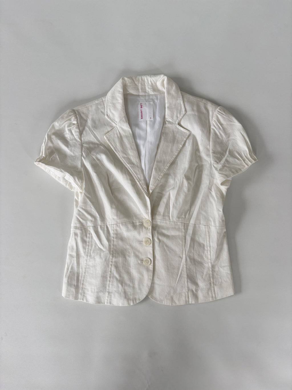 66 / Smart Set White Button Up w/ Shoulder Pads