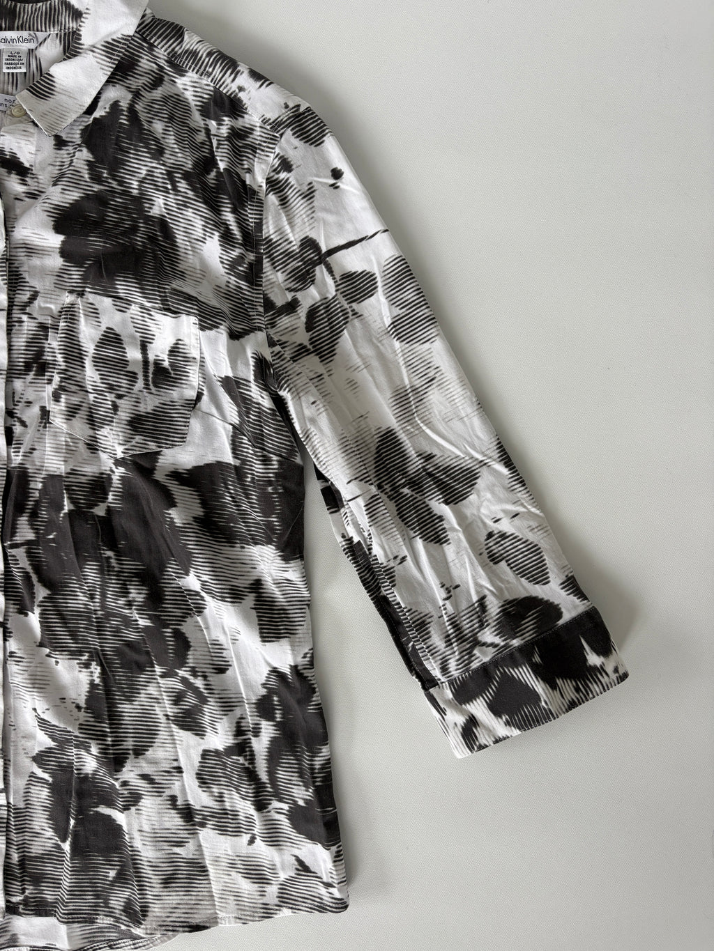 75 / Black & White Calvin Klein Quarter Sleeve Button Up Shirt