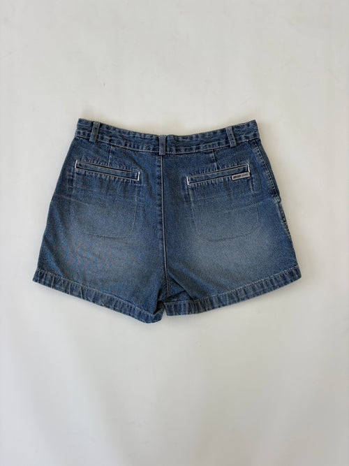 114 / Denim Shorts w/ Hook Clasp