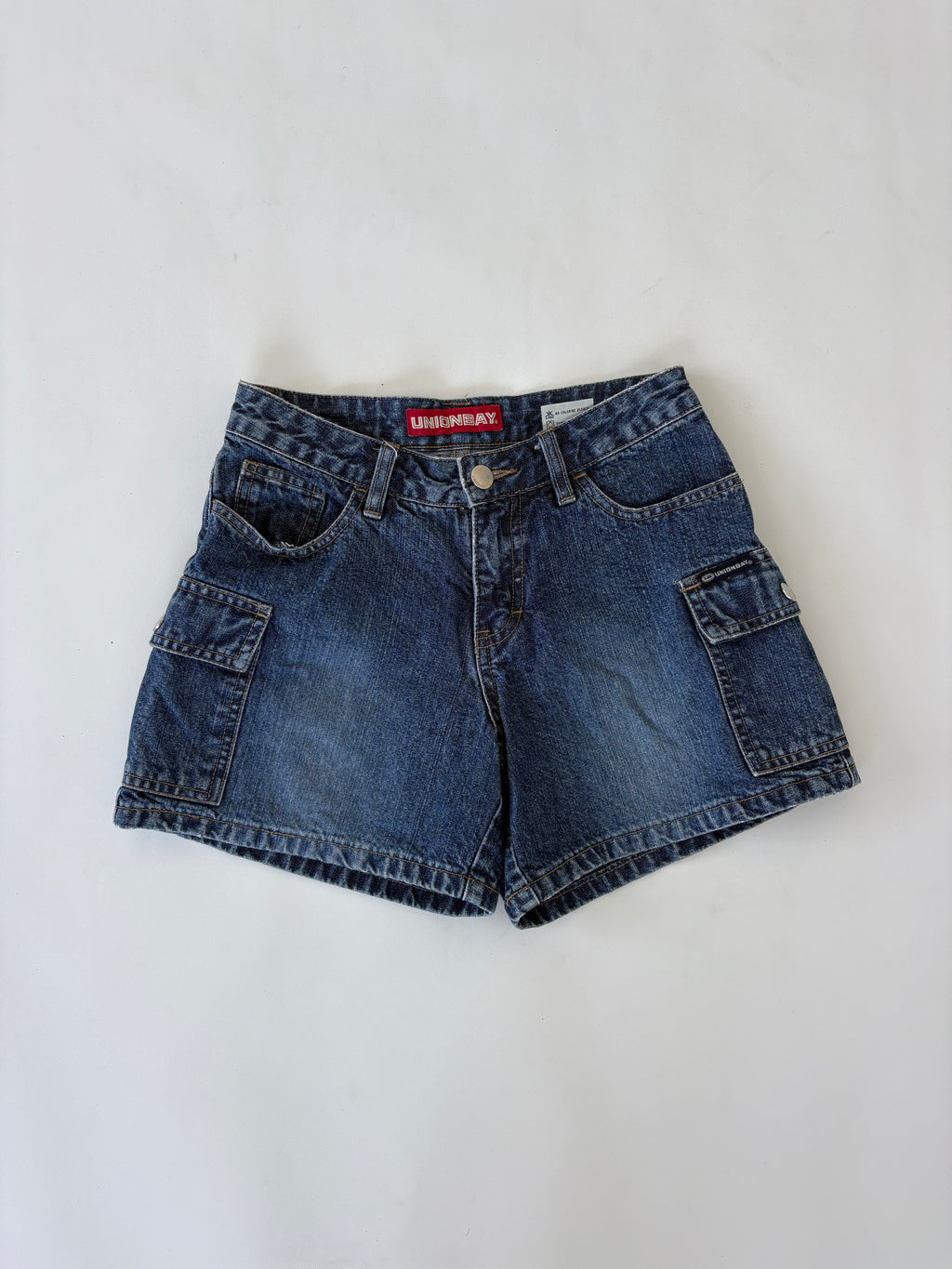 115 / Dark Denim Highrise Shorts