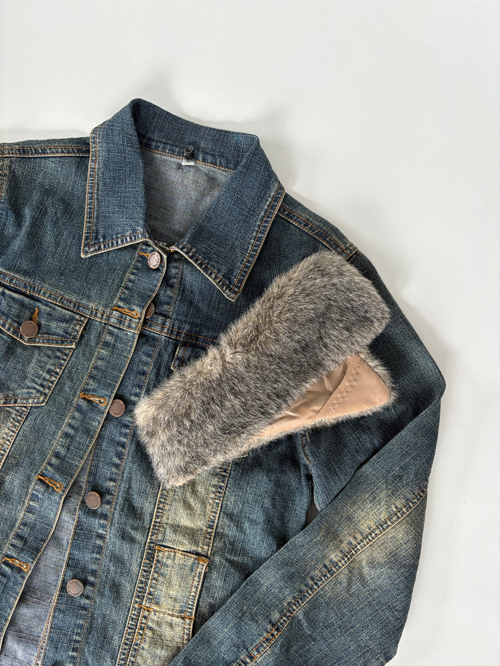 133 / Long Denim Jacket w/ Fur Collar