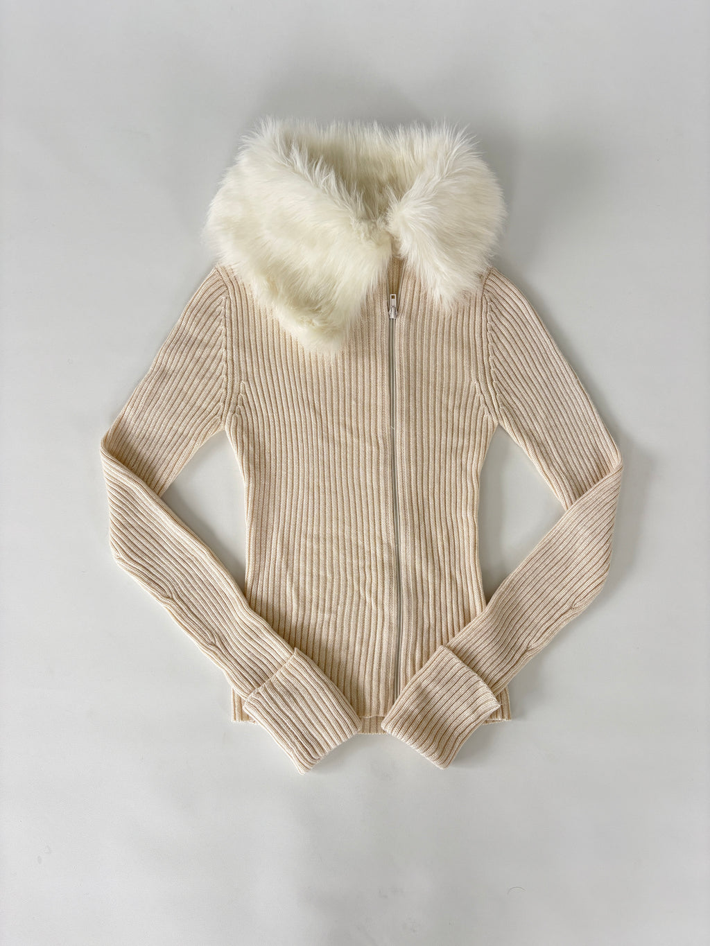 148 / Cream Ribbed Zip Up w/ Fur Collar