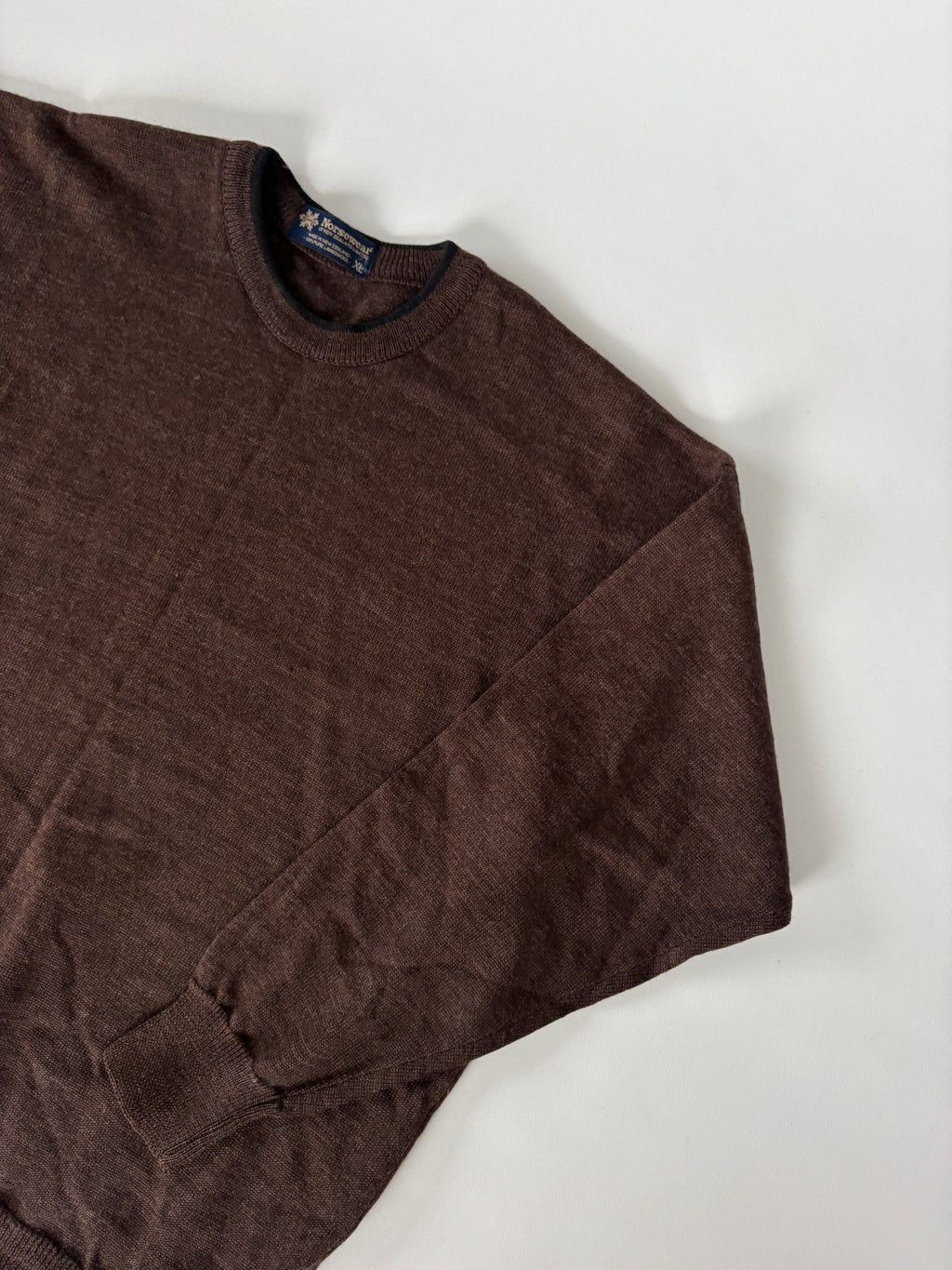 149 / Brown 100% New Zealand Lamb Wool Sweater w/ Black Trim