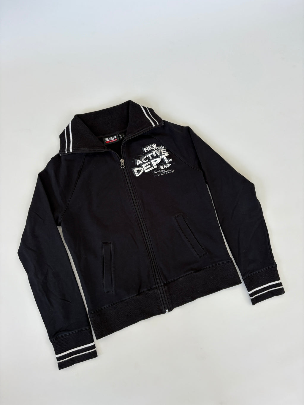 152 / Espirt Jacket w/ Striped Detailing
