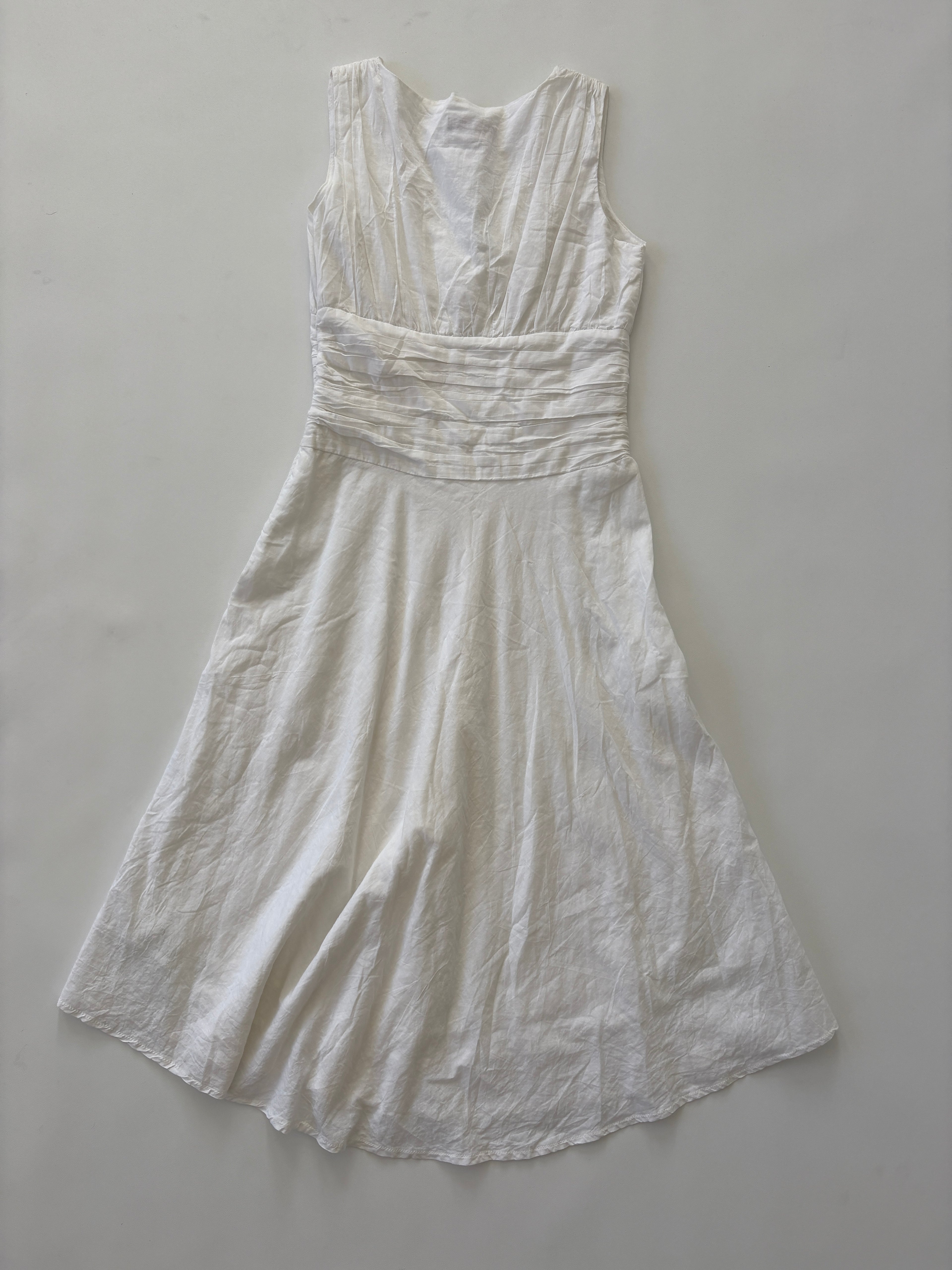 175 / White Vintage Dress w/ Waist Detail