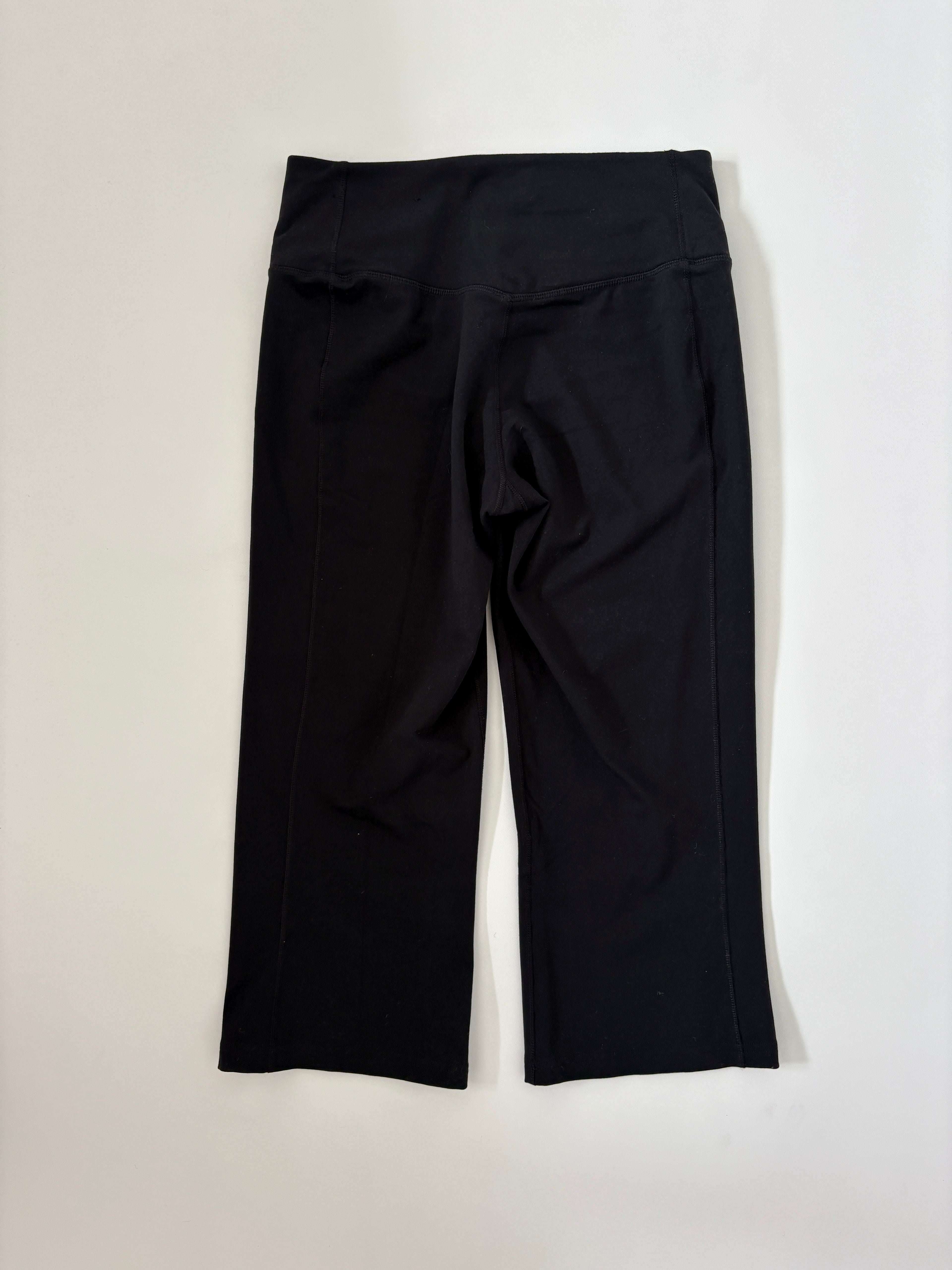 205 / Nike Capri Flares