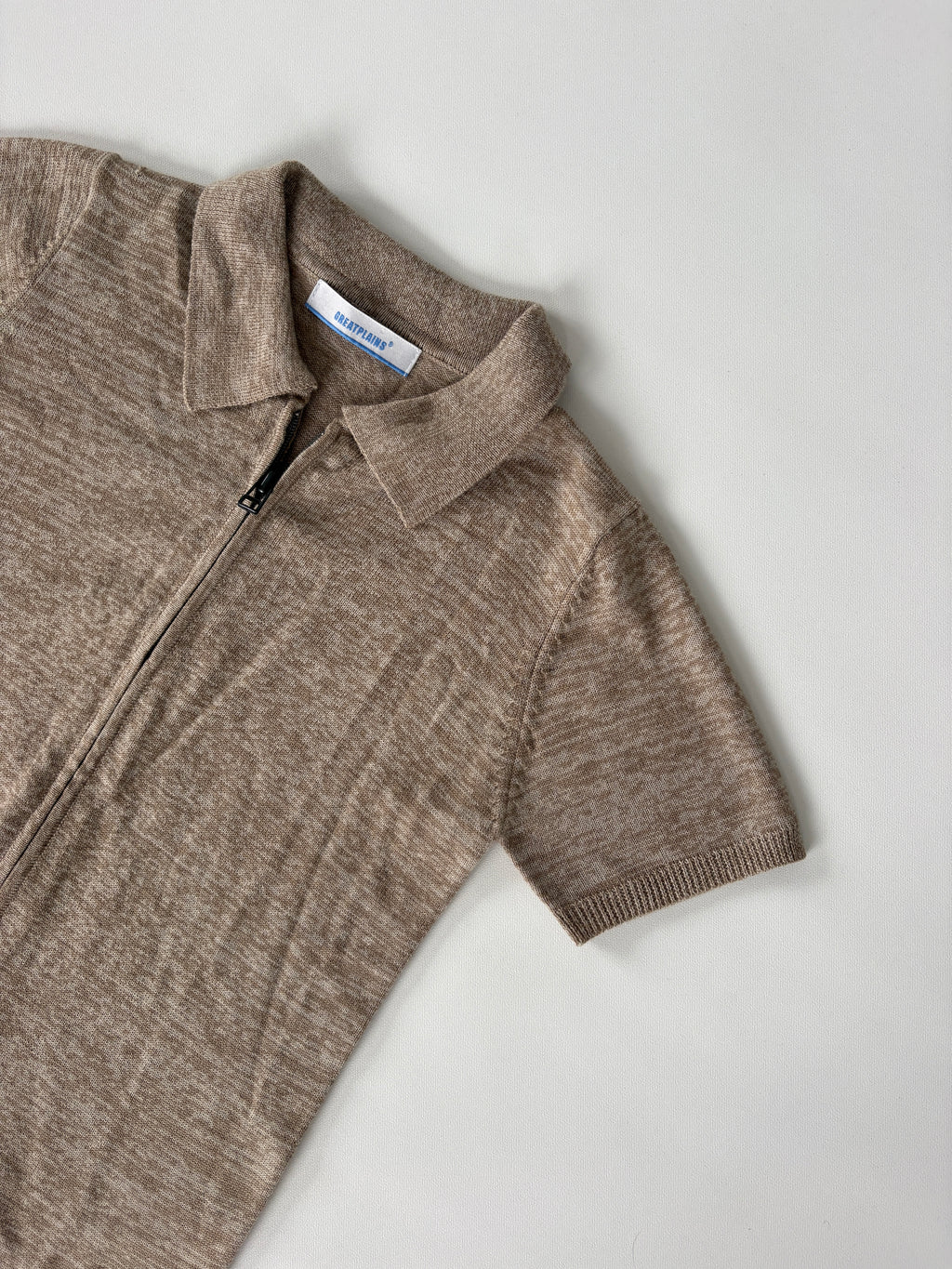 302 / Brown Zip Up Short Sleeve Sweater