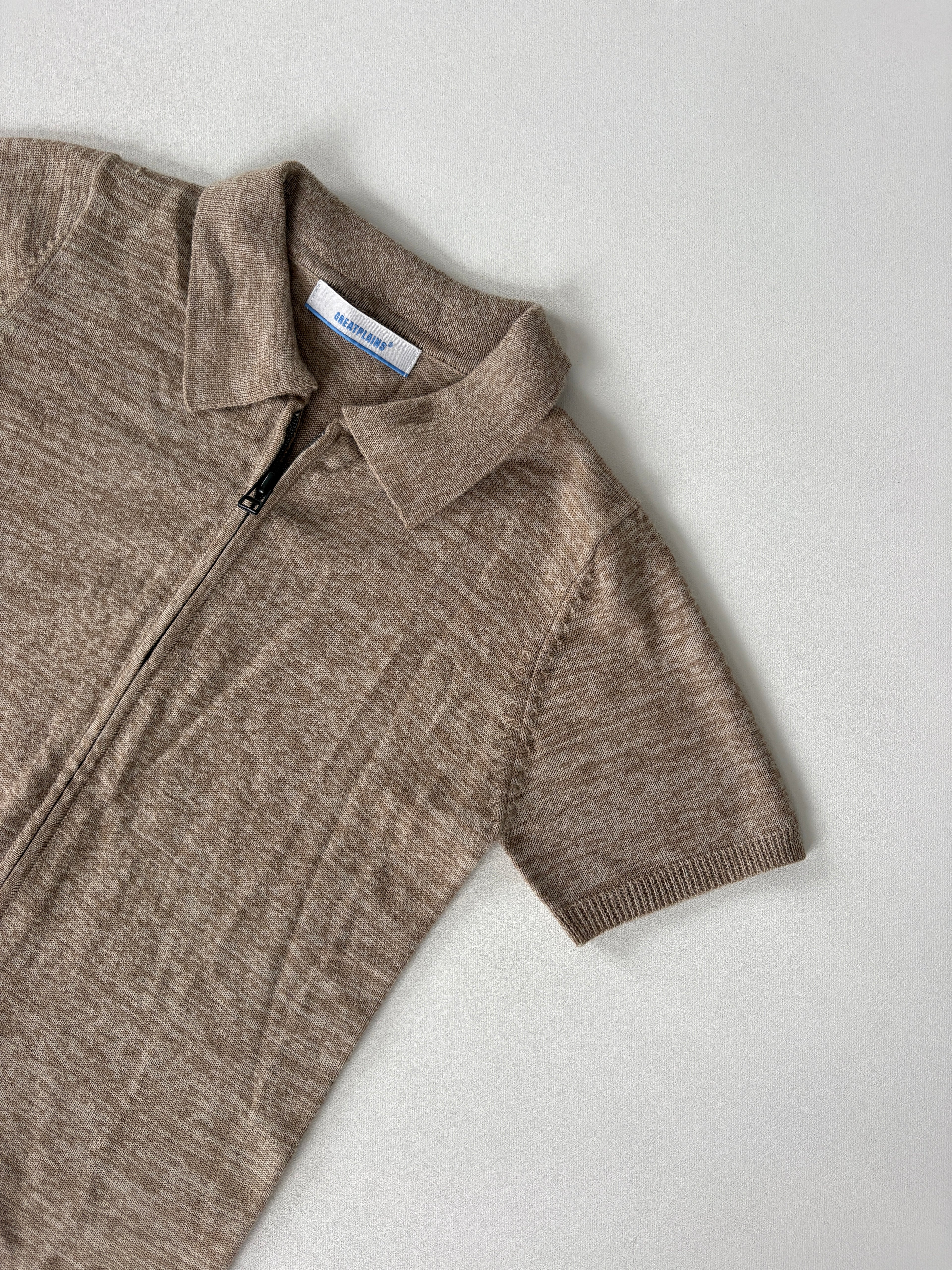 302 / Brown Zip Up Short Sleeve Sweater