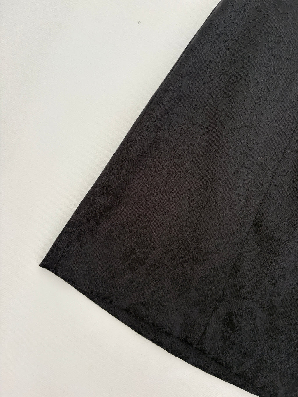 324 / Black Guess Floral Mini Dress