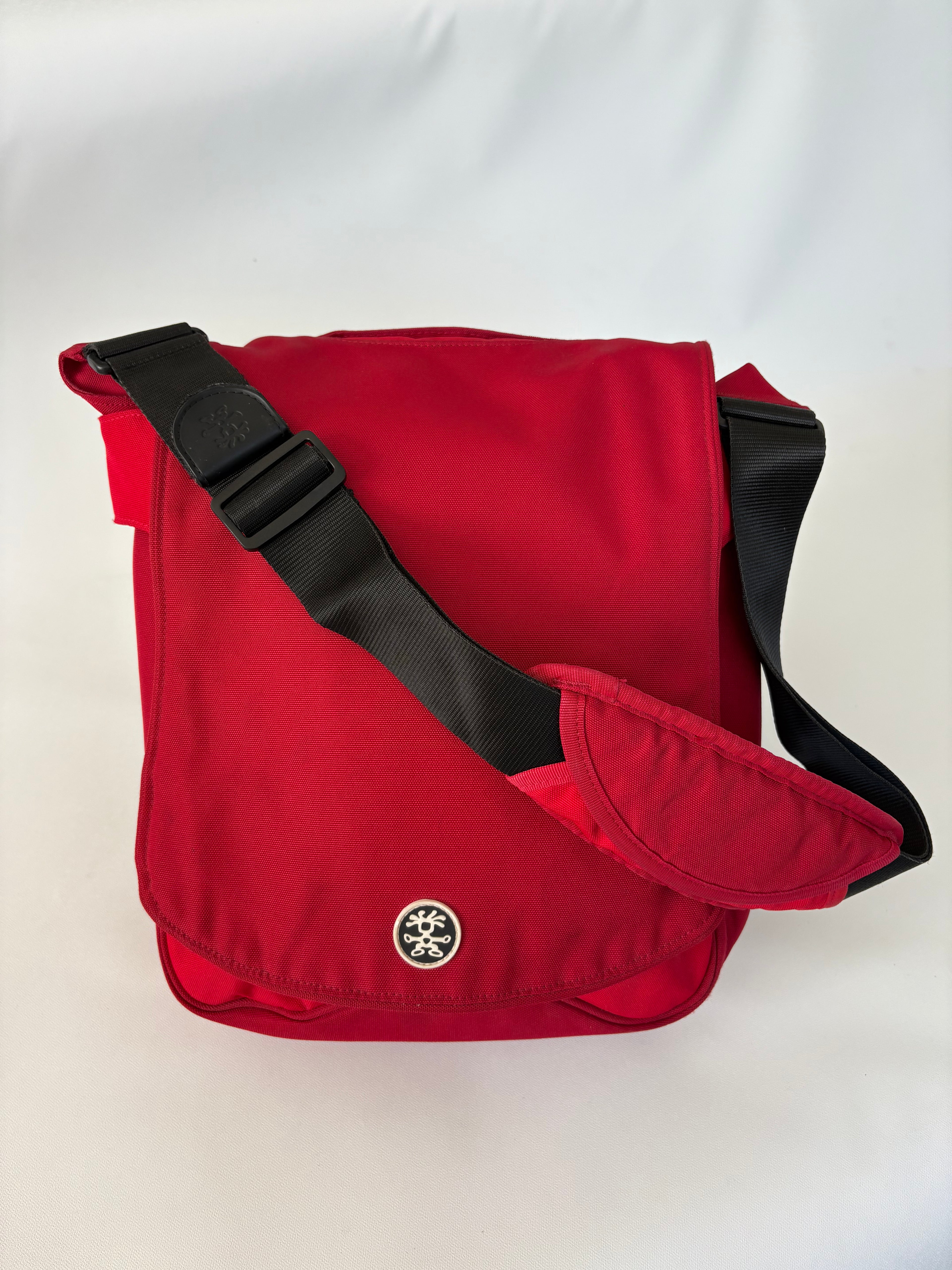 347 / Red & Yellow Crumpler Messanger Bag