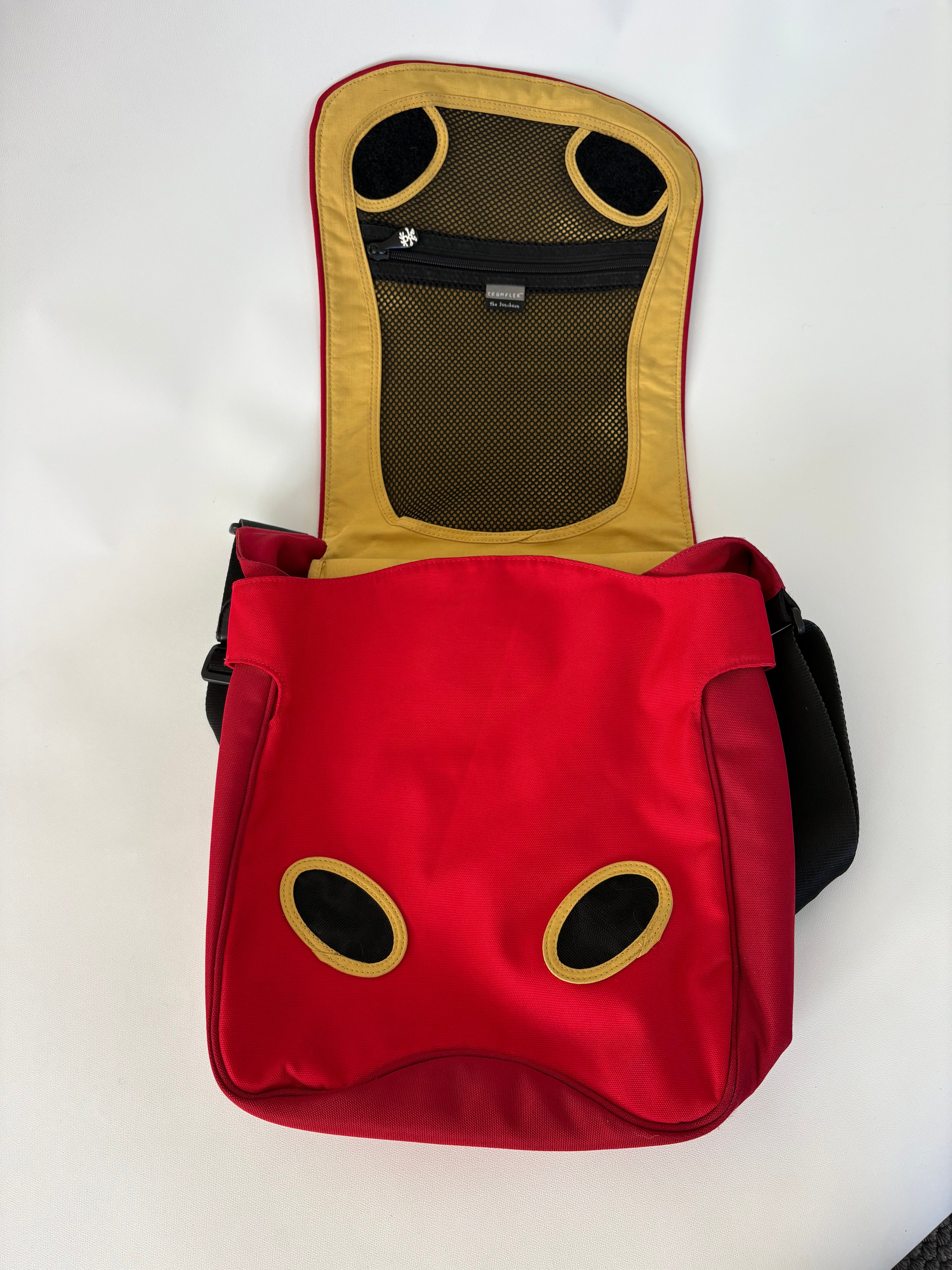 347 / Red & Yellow Crumpler Messanger Bag