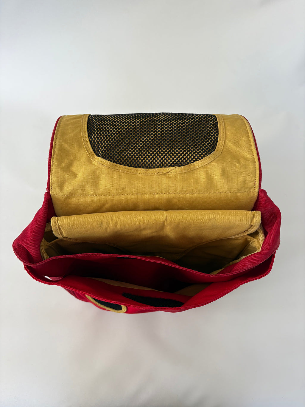 347 / Red & Yellow Crumpler Messanger Bag