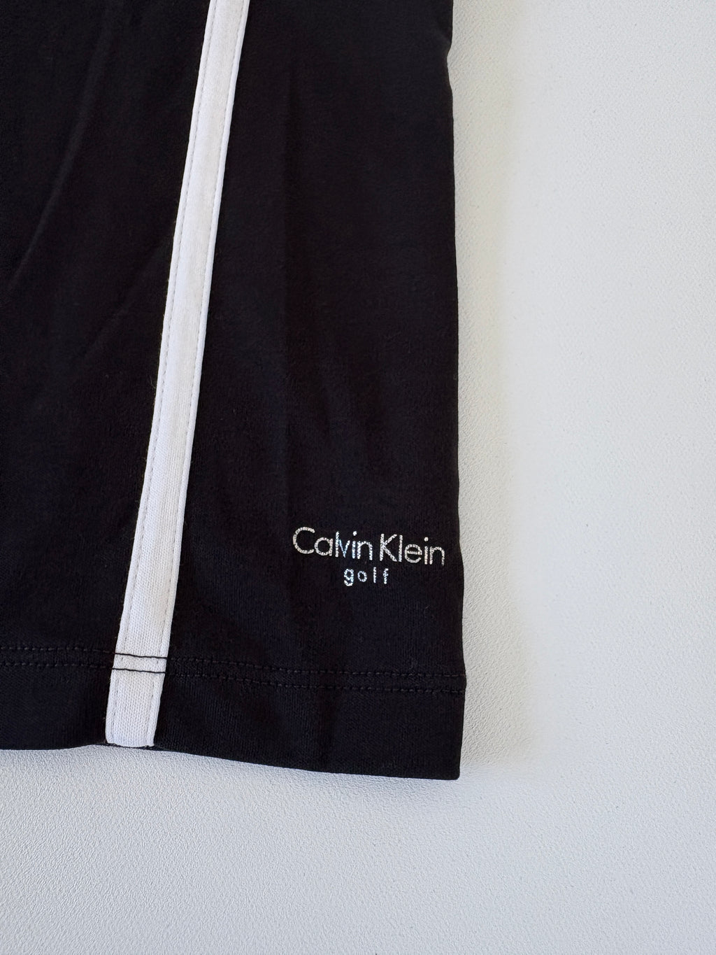 355 / Calvin Klein Collared Tank