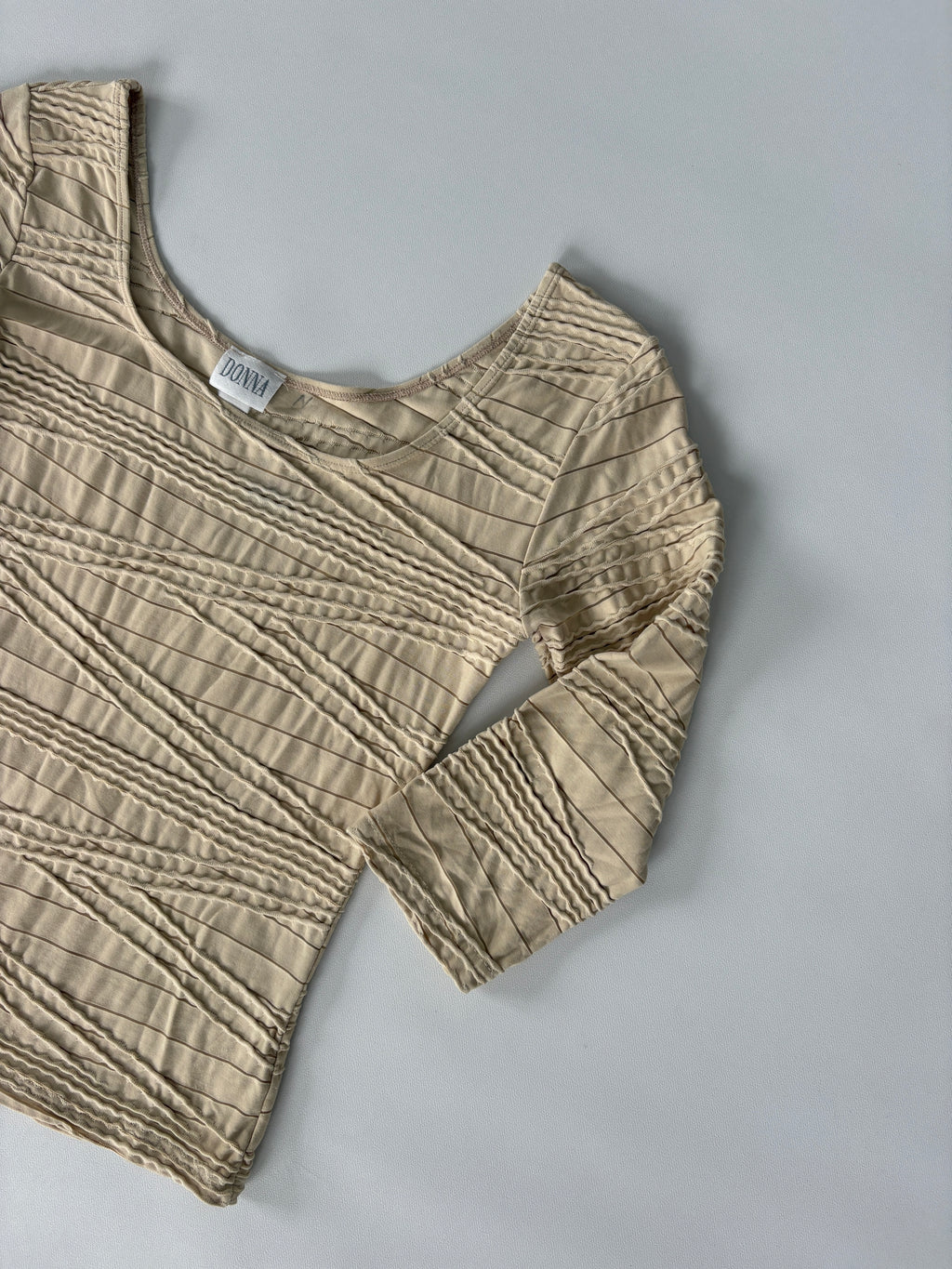 394 / Cream Ribbed & Sheer Striped Quarter Sleeve Top