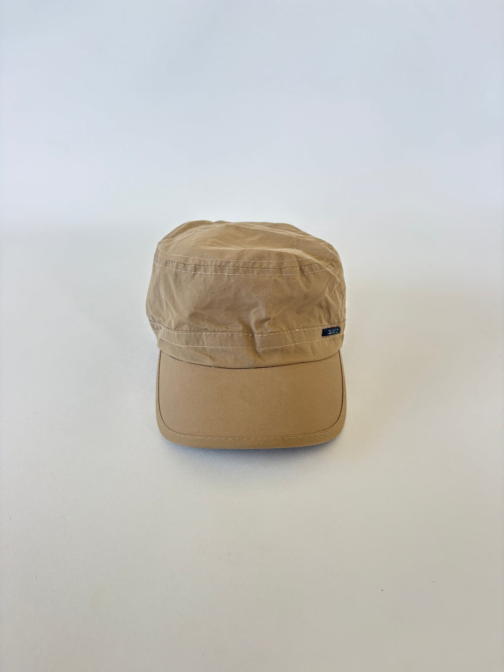 465 / Beige Flat Top Hat