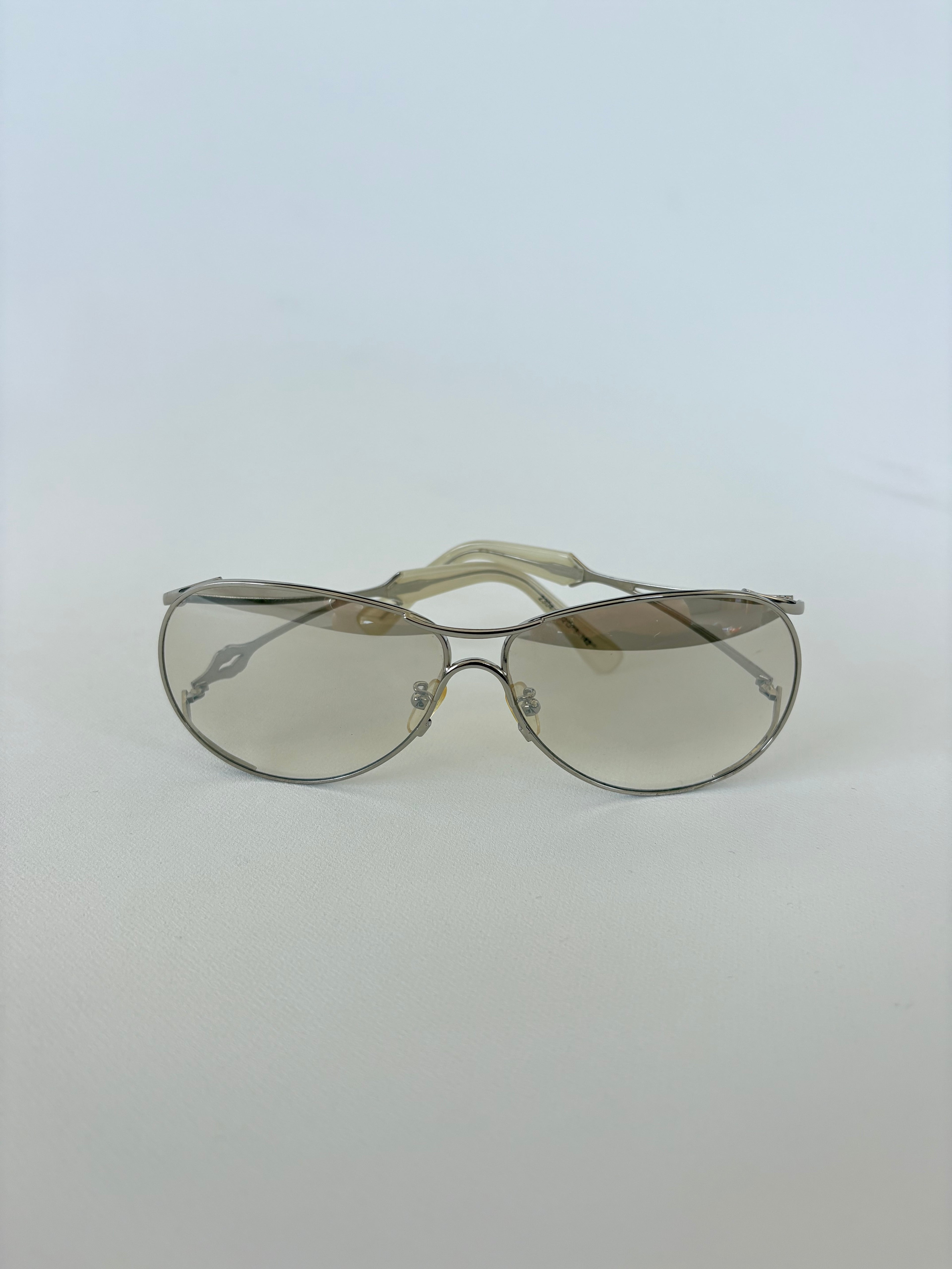 473 / Grey Lens Metal Frame Sunglasses