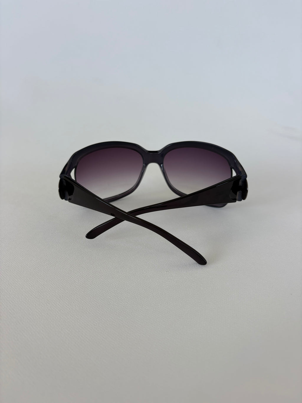 🔒 474 / Purple Lense Large Frame Sunglasses