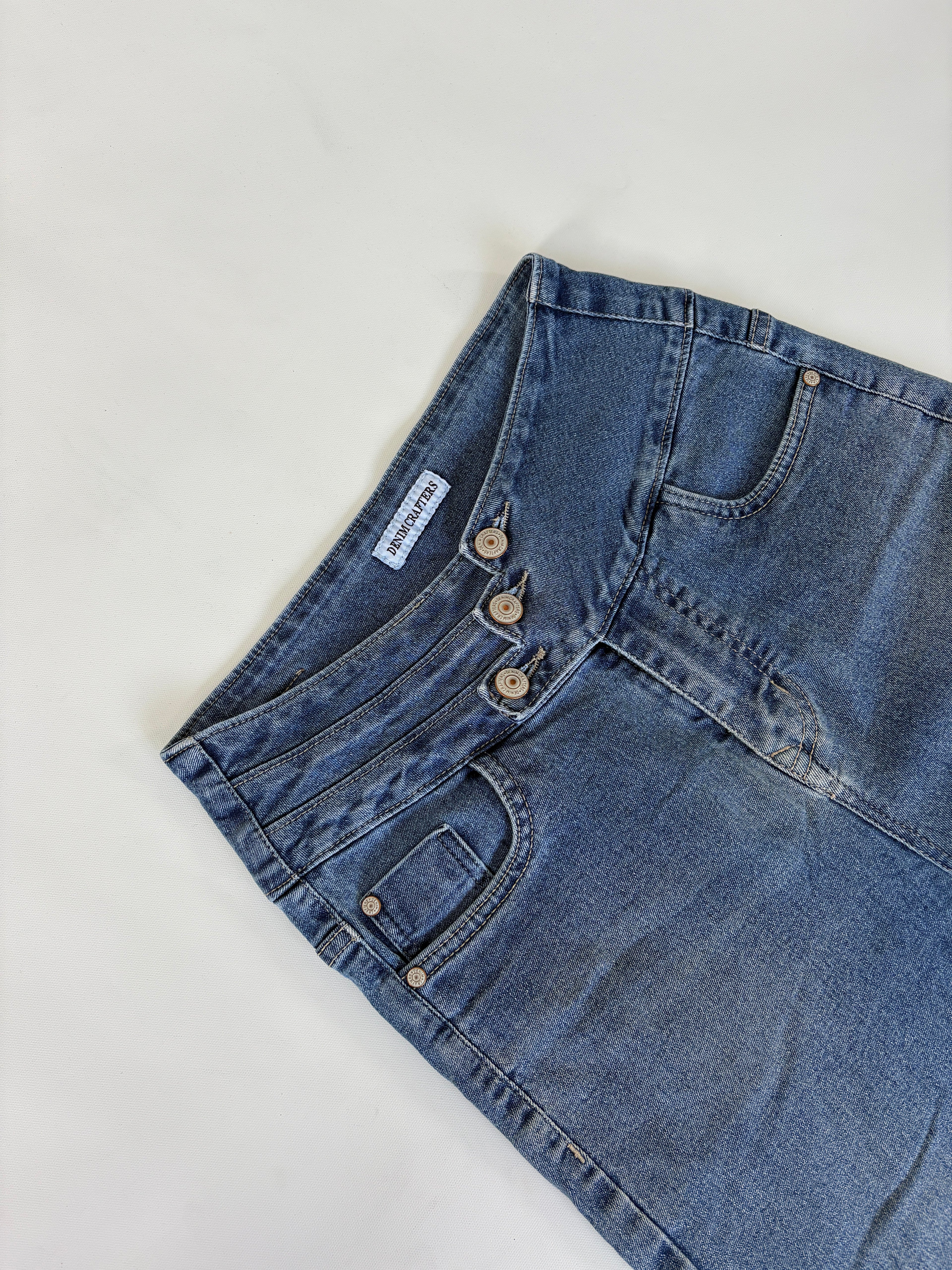 518 / Medium Wash Jeans w/ Stacked Multi-Button Waistband