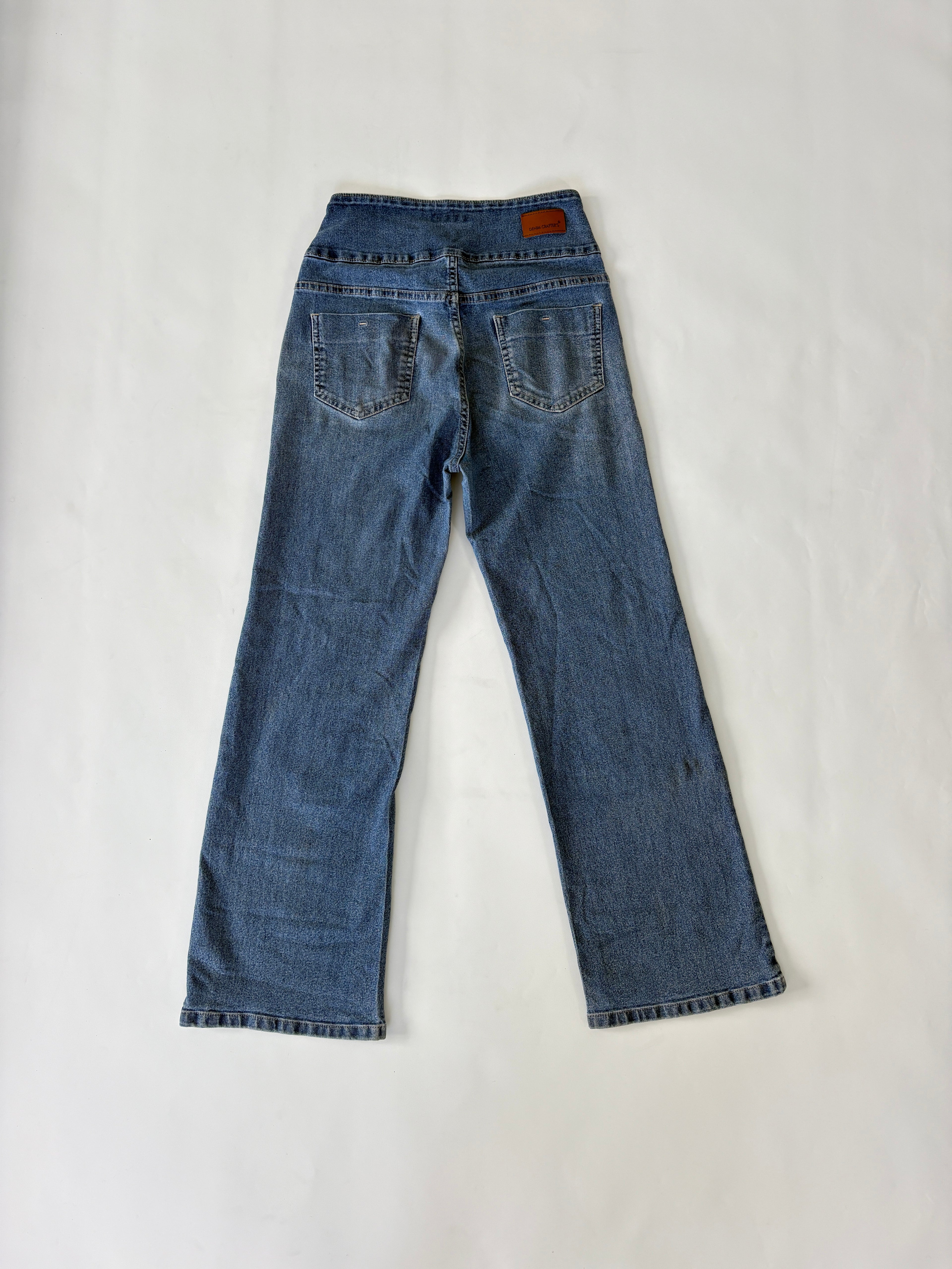 518 / Medium Wash Jeans w/ Stacked Multi-Button Waistband