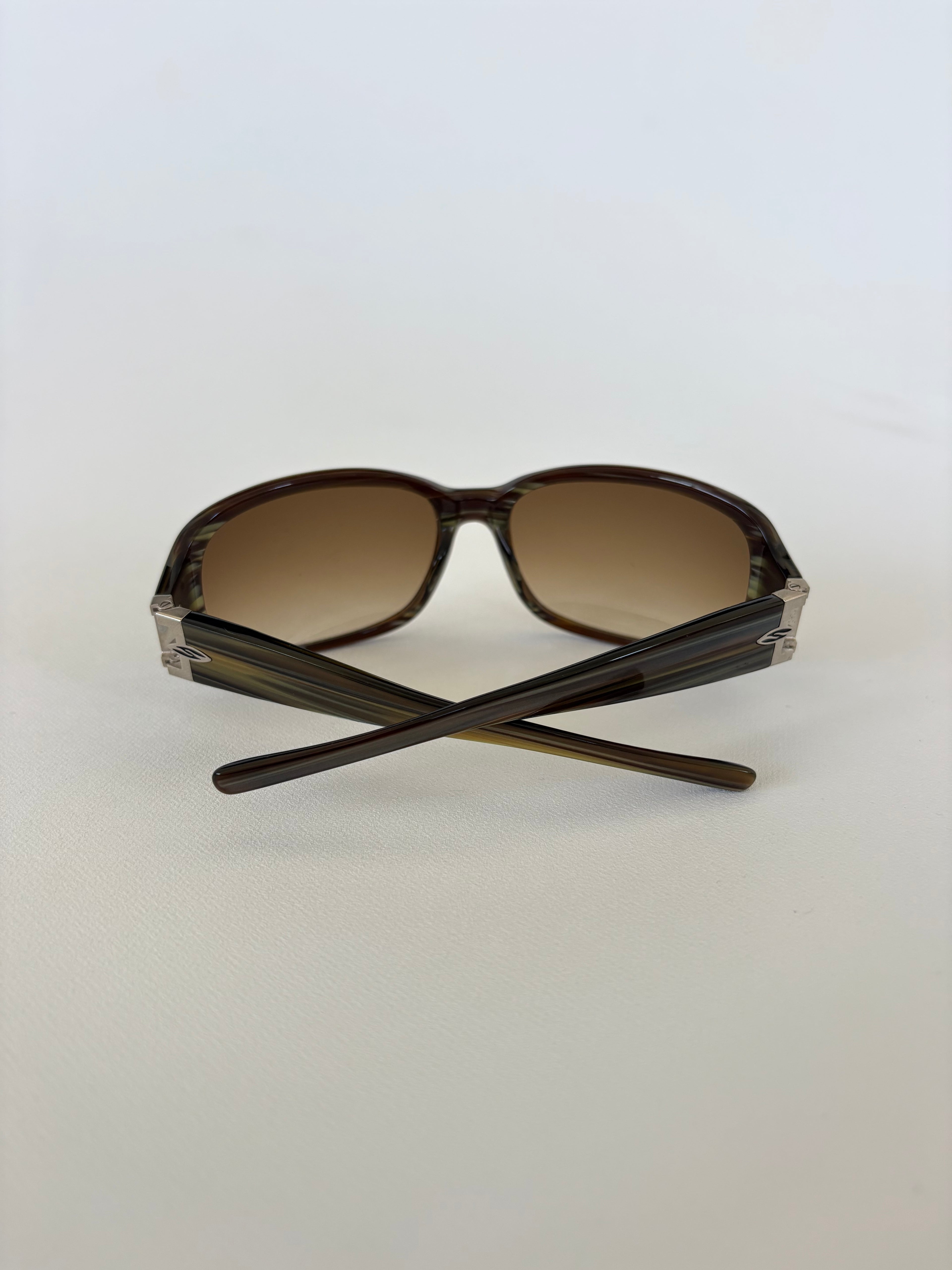 524 / Brown & Green Striped Sunglasses