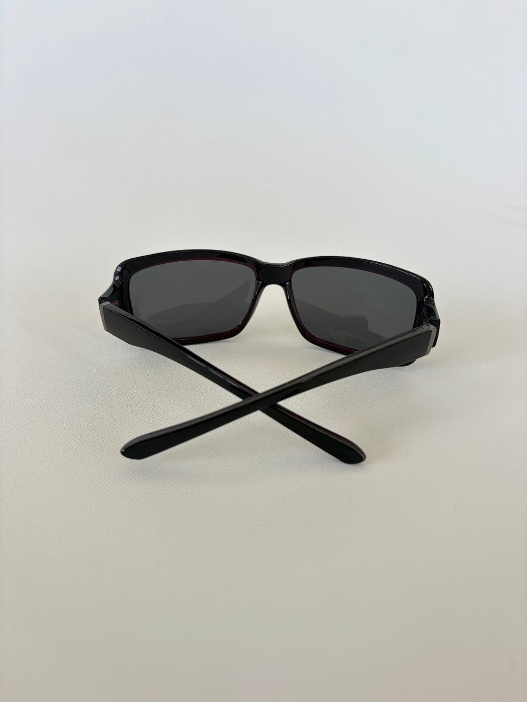 553 / Black Rectangular Sunglasses