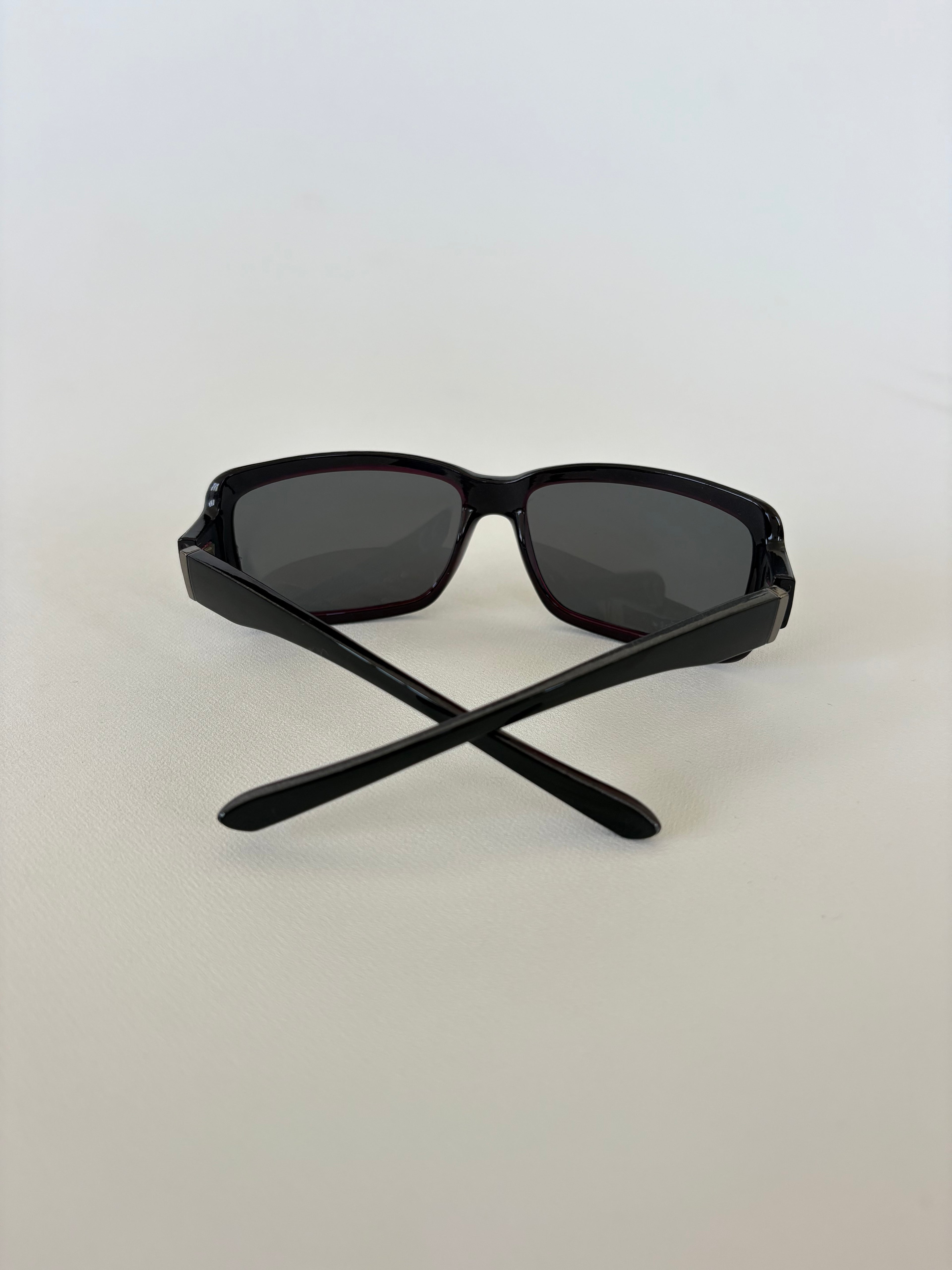 553 / Black Rectangular Sunglasses