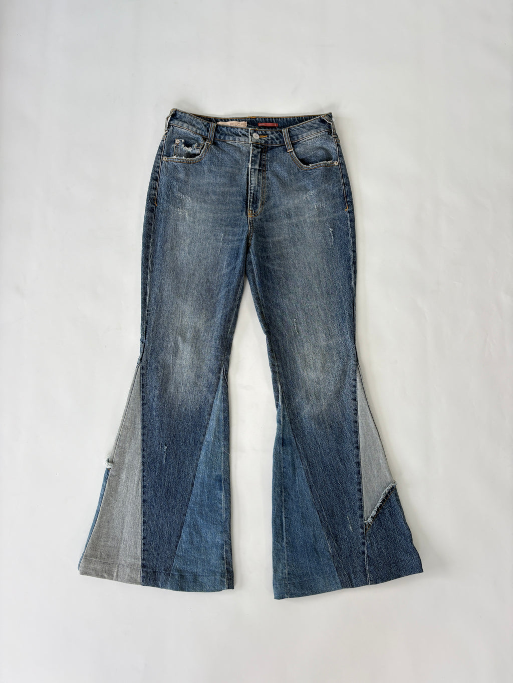 588 / Multi-tone Denim Patchwork Bell Bottom Jeans