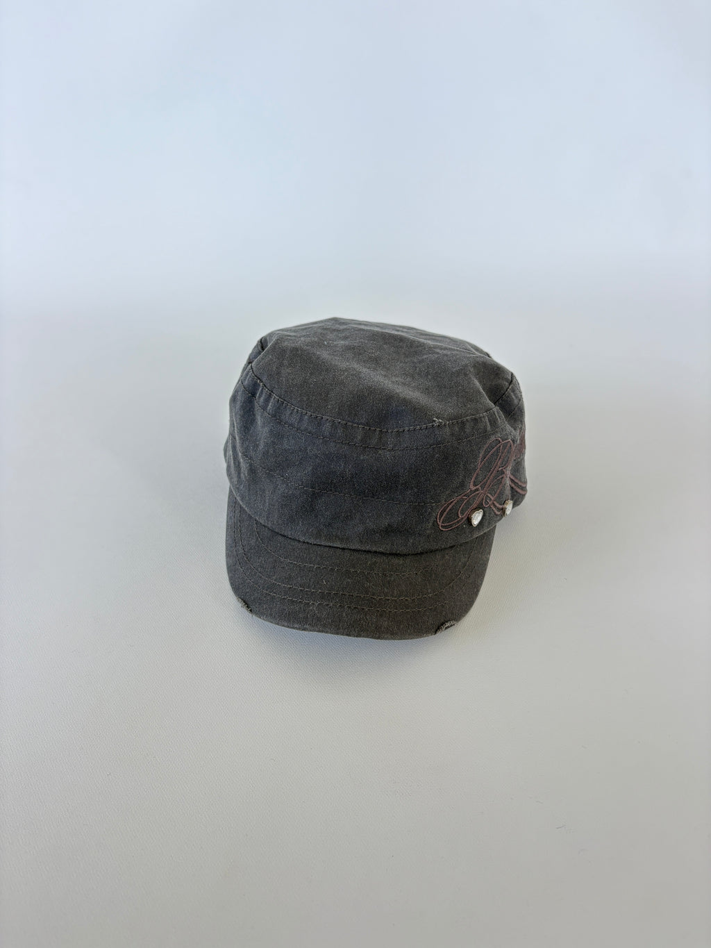 608 / Grey Billabong Flat Top Hat