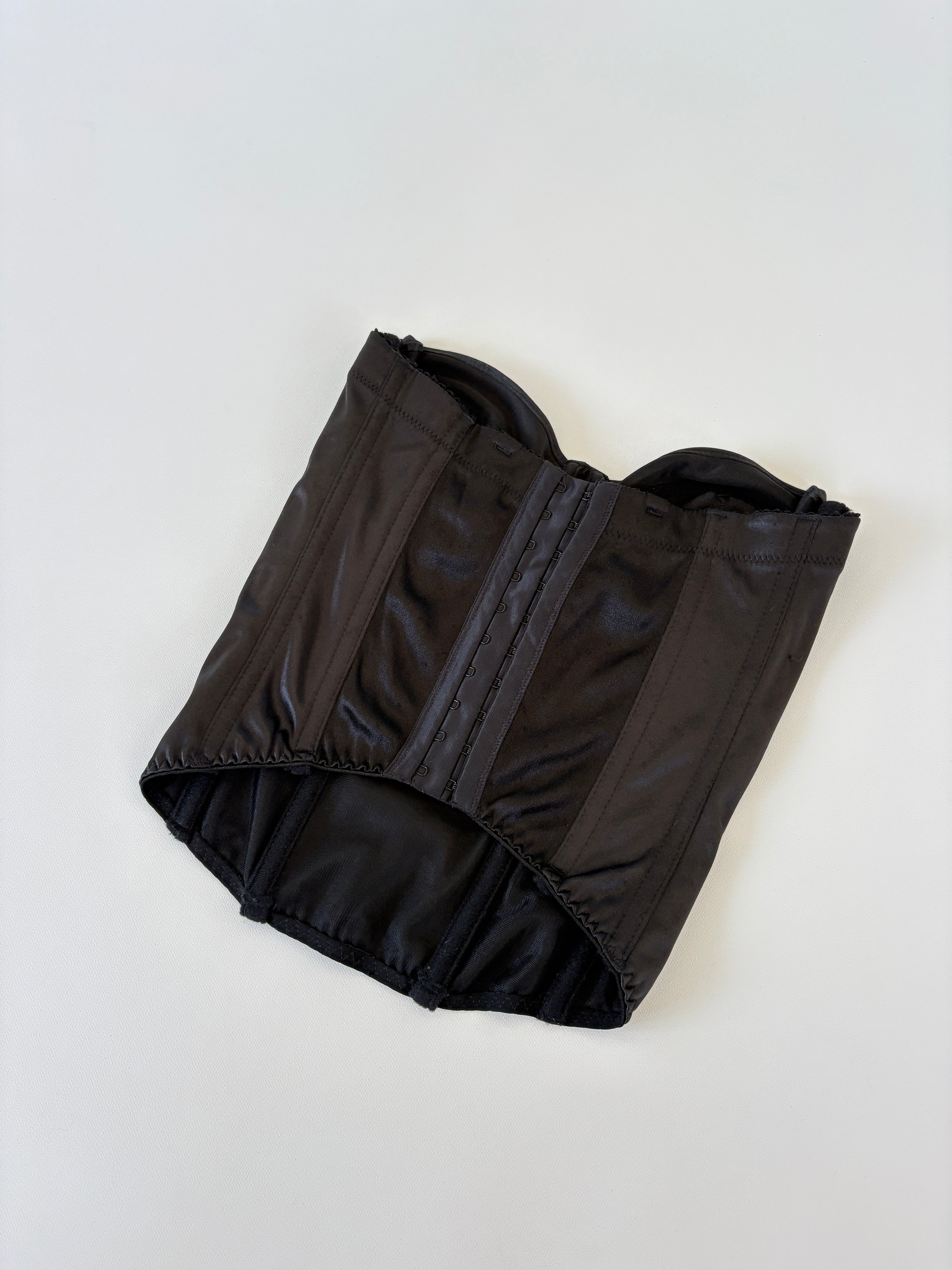 609 / Satin Strapless Croset