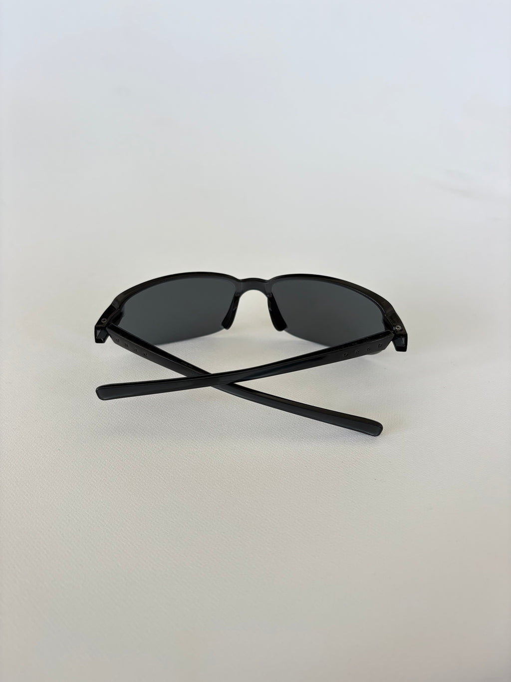 612 / Black Ojay Sunglasses