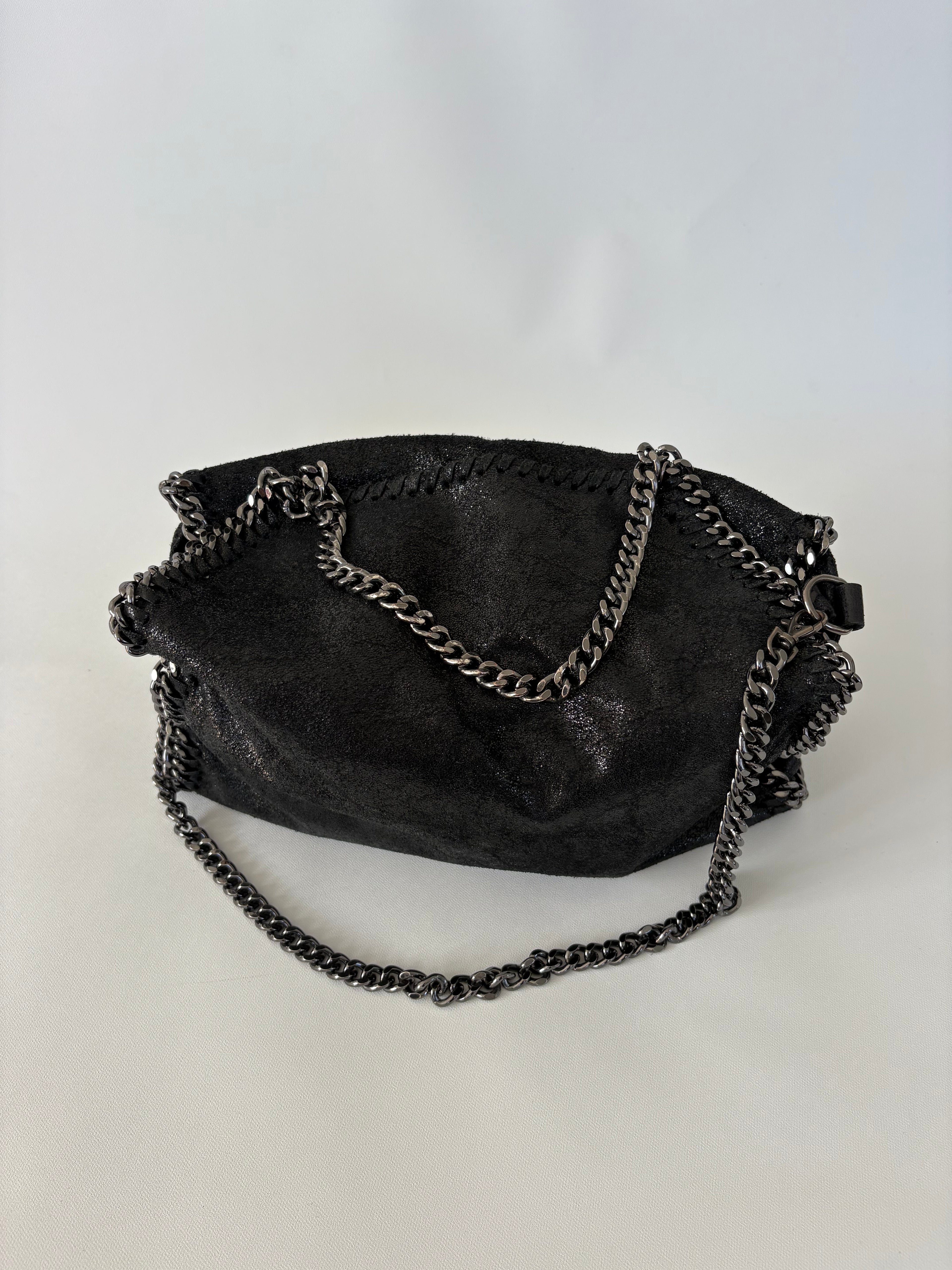🔒 619 / Black Leather Slouchy Bag w/ Metal Hardware