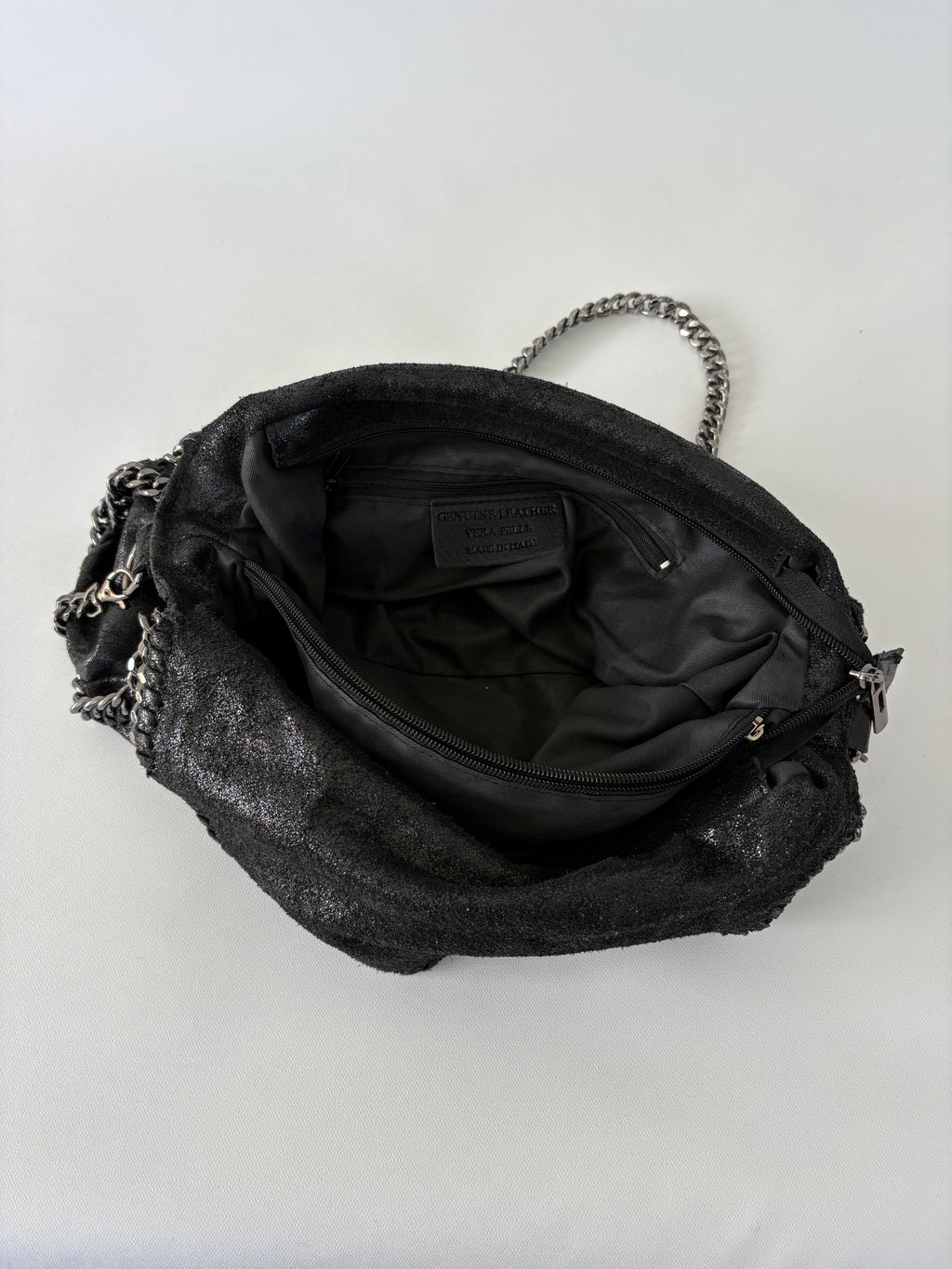 🔒 619 / Black Leather Slouchy Bag w/ Metal Hardware