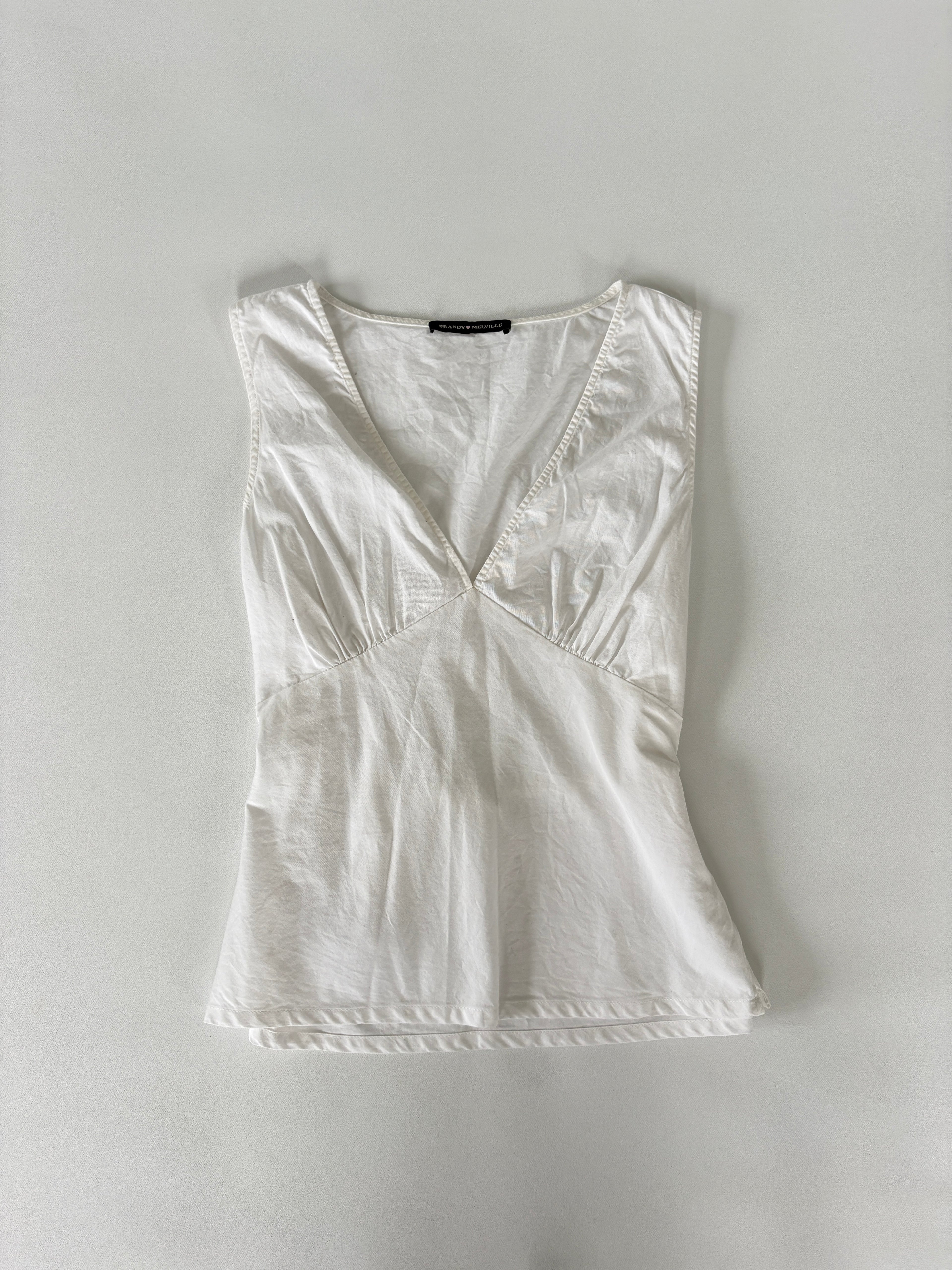 636 / White Brandy Melville Tank