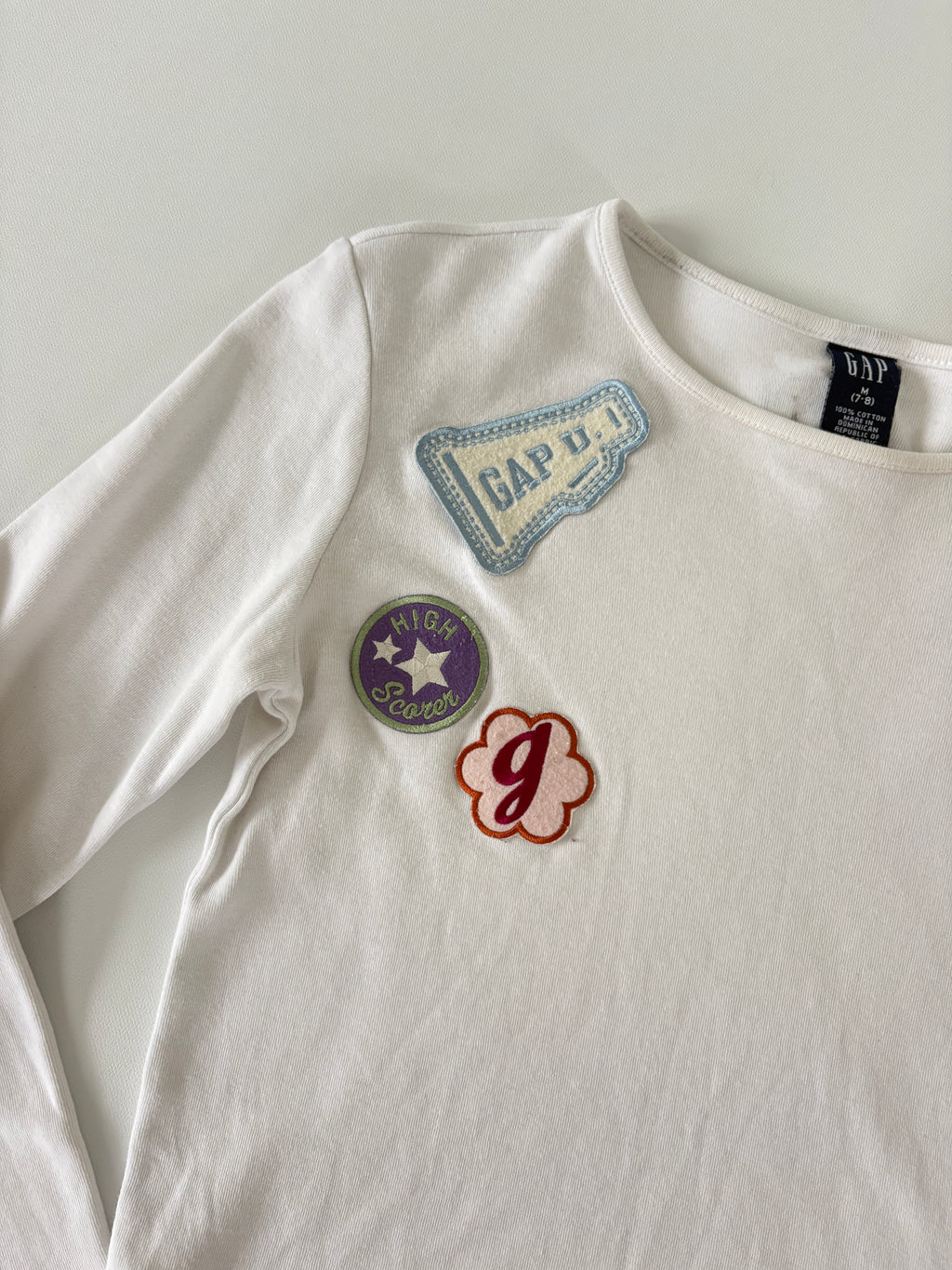 641 / White Gap Quarter Sleeve with Patches