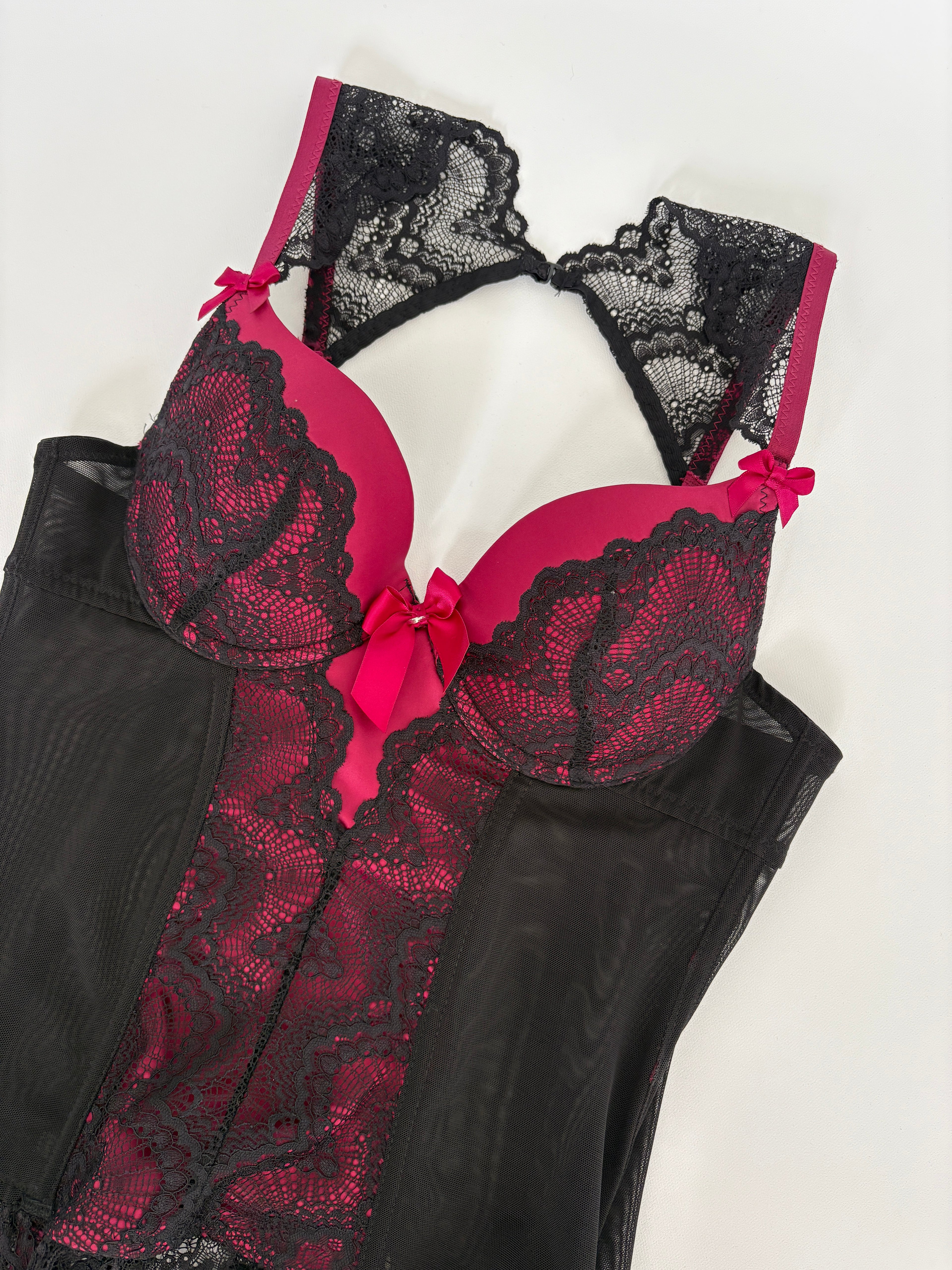 667 / Red & Black Bustier