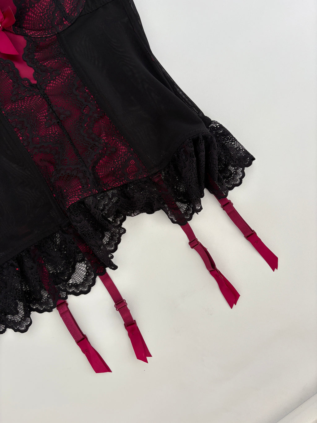 667 / Red & Black Bustier