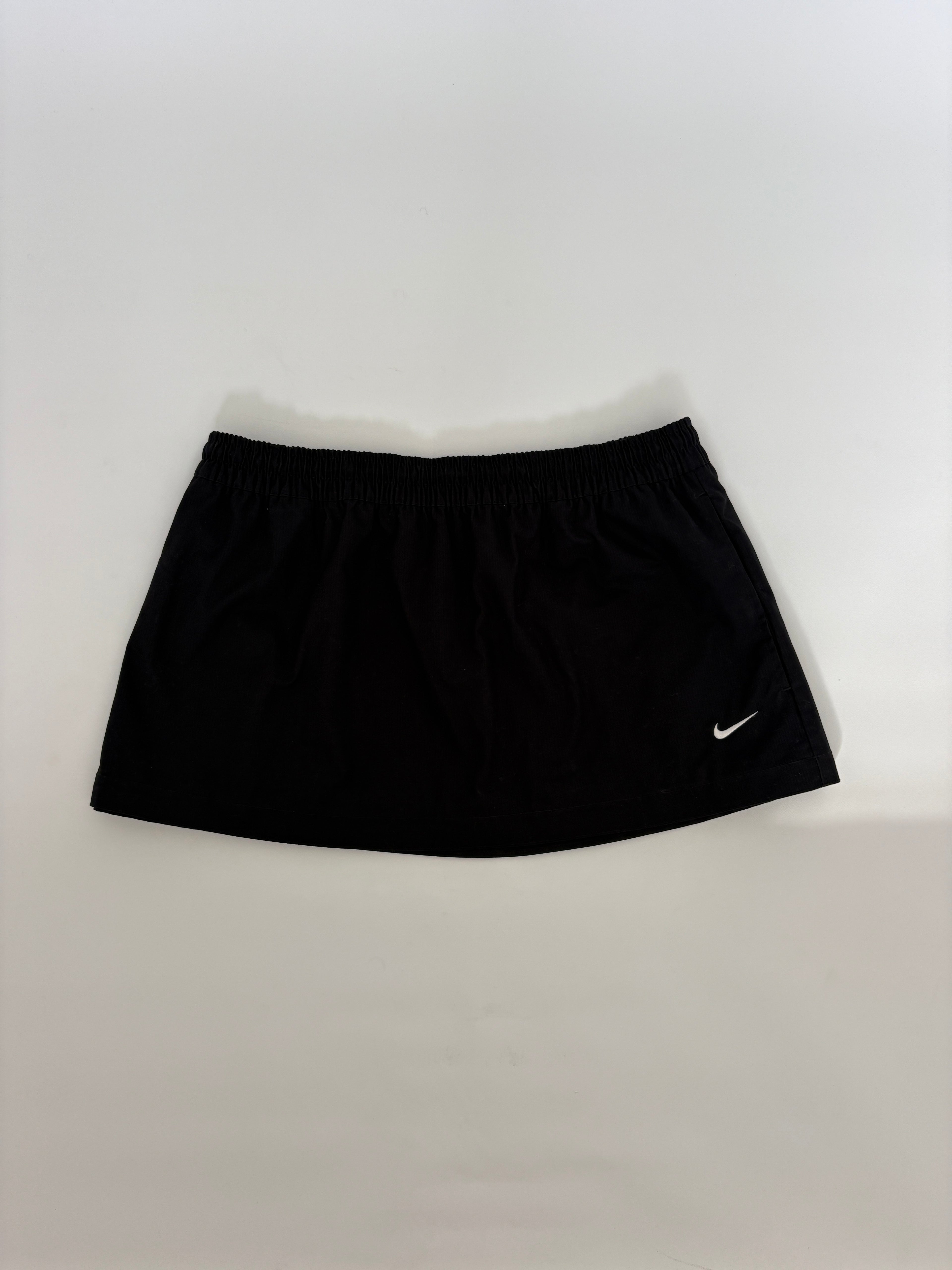 809 / Nike Skirt