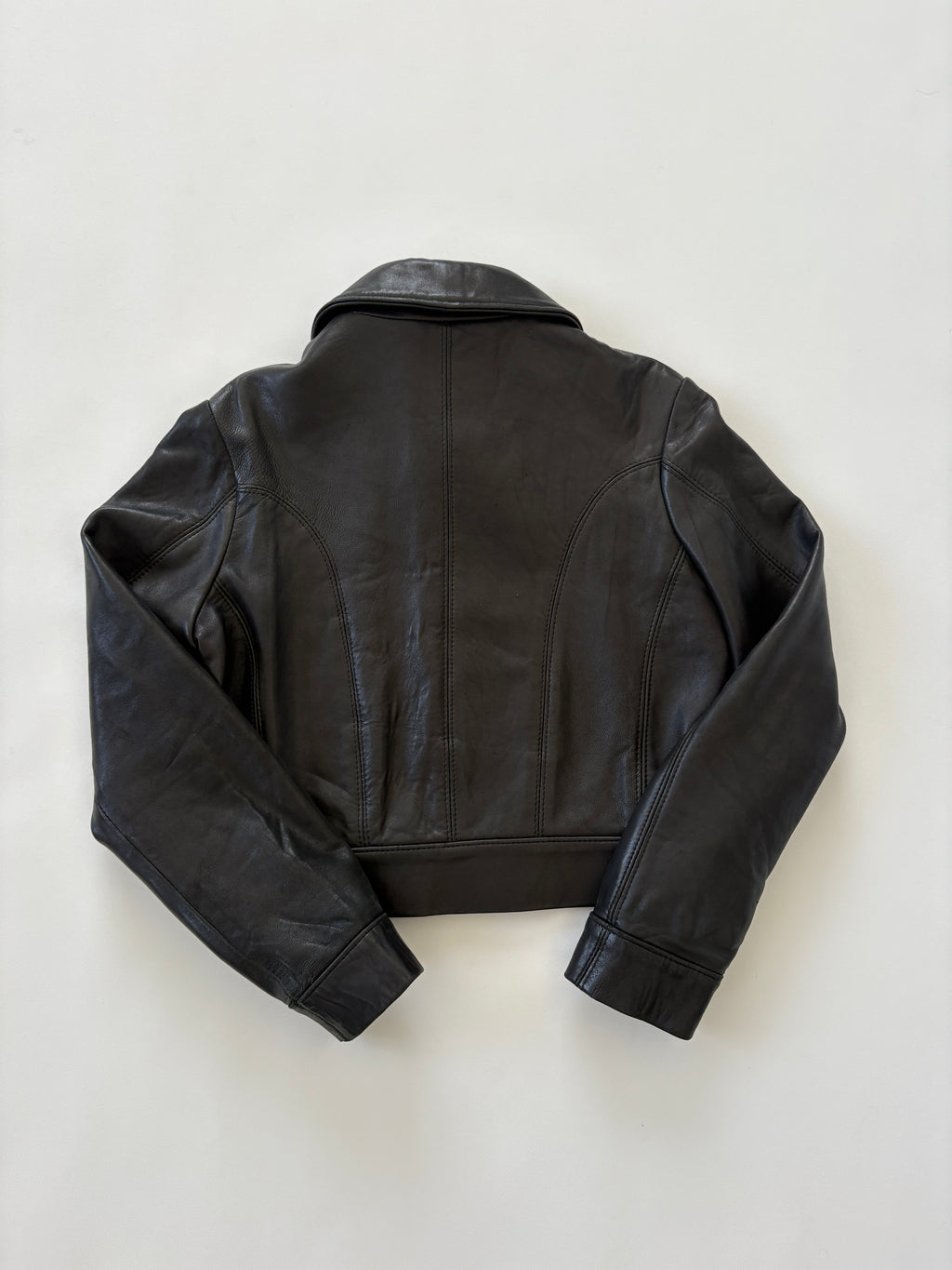 🔒 1002 / Vintage Politix Genuine Leather Jacket