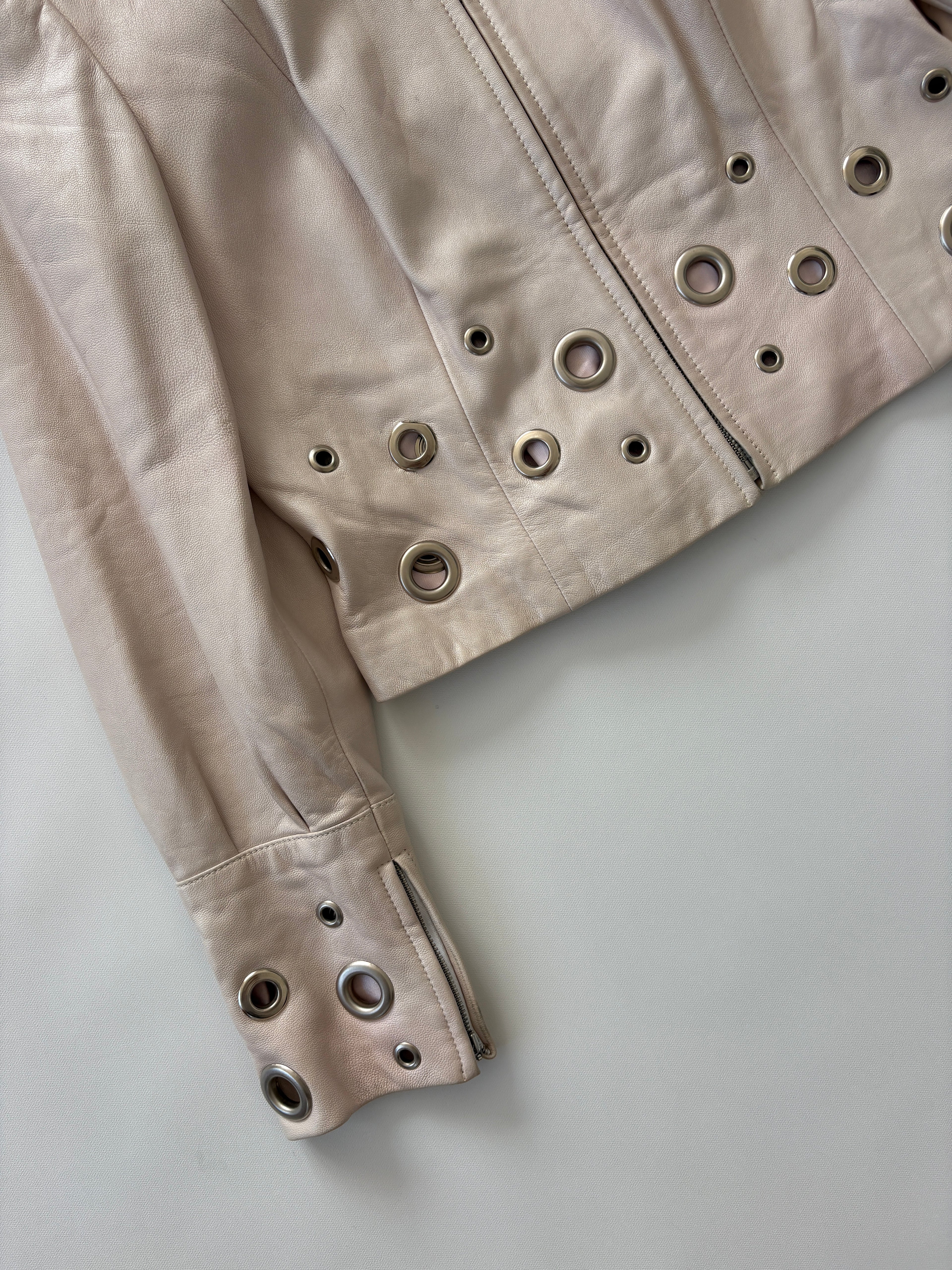 🔒 1003 / Vintage Cream Leather Jacket with Grommet Details