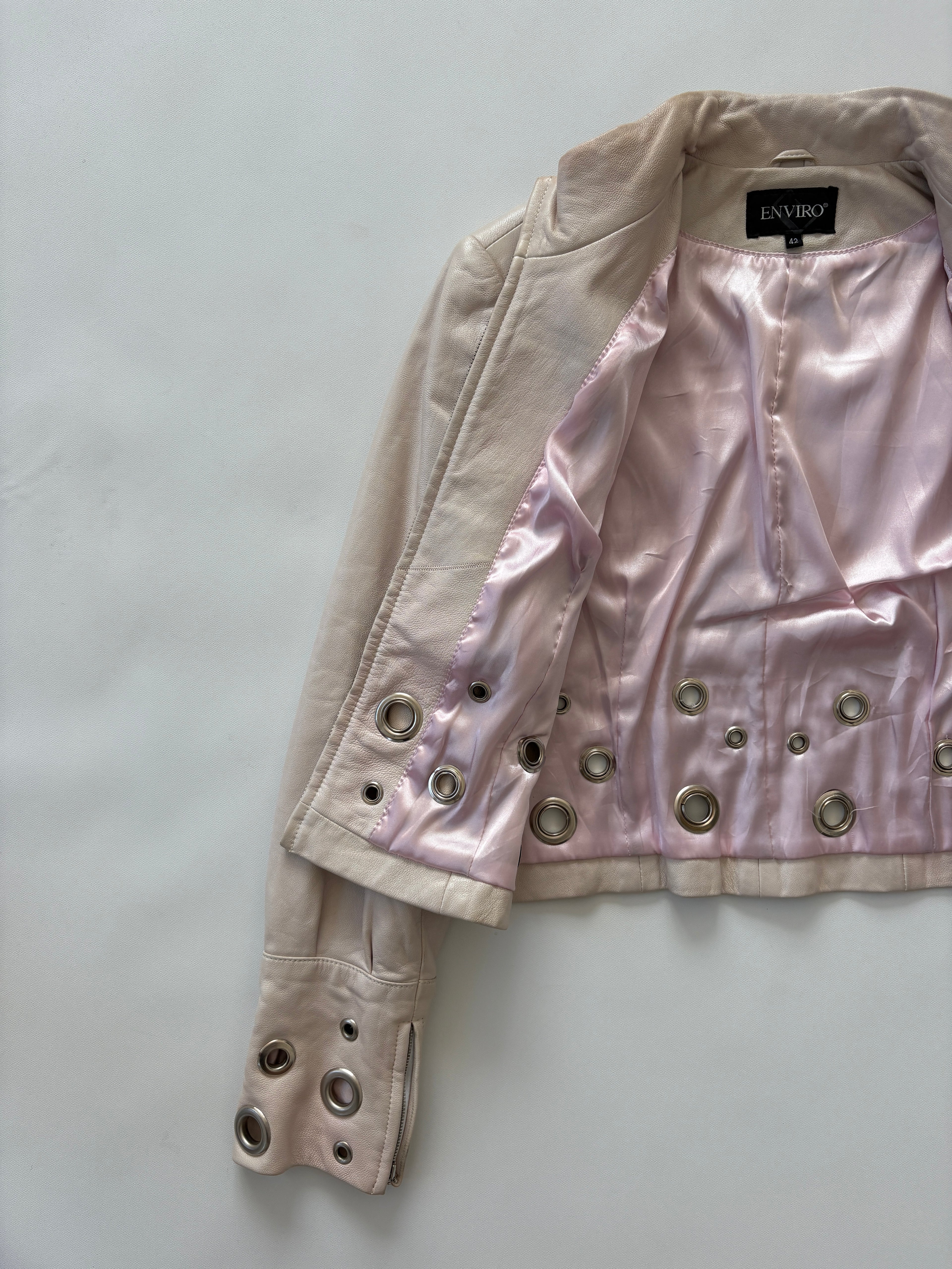 🔒 1003 / Vintage Cream Leather Jacket with Grommet Details