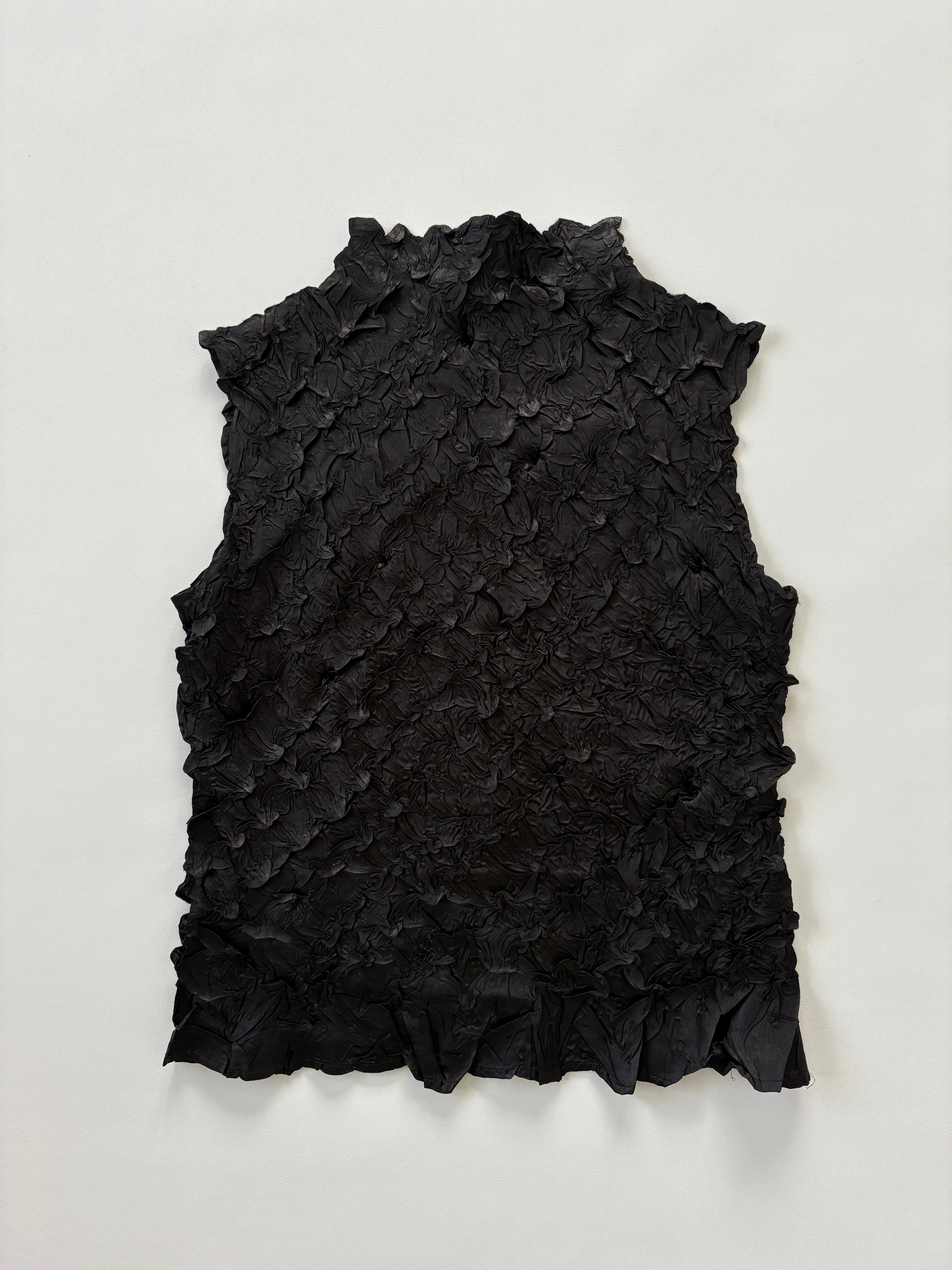 1010 /  Black Textured Tank