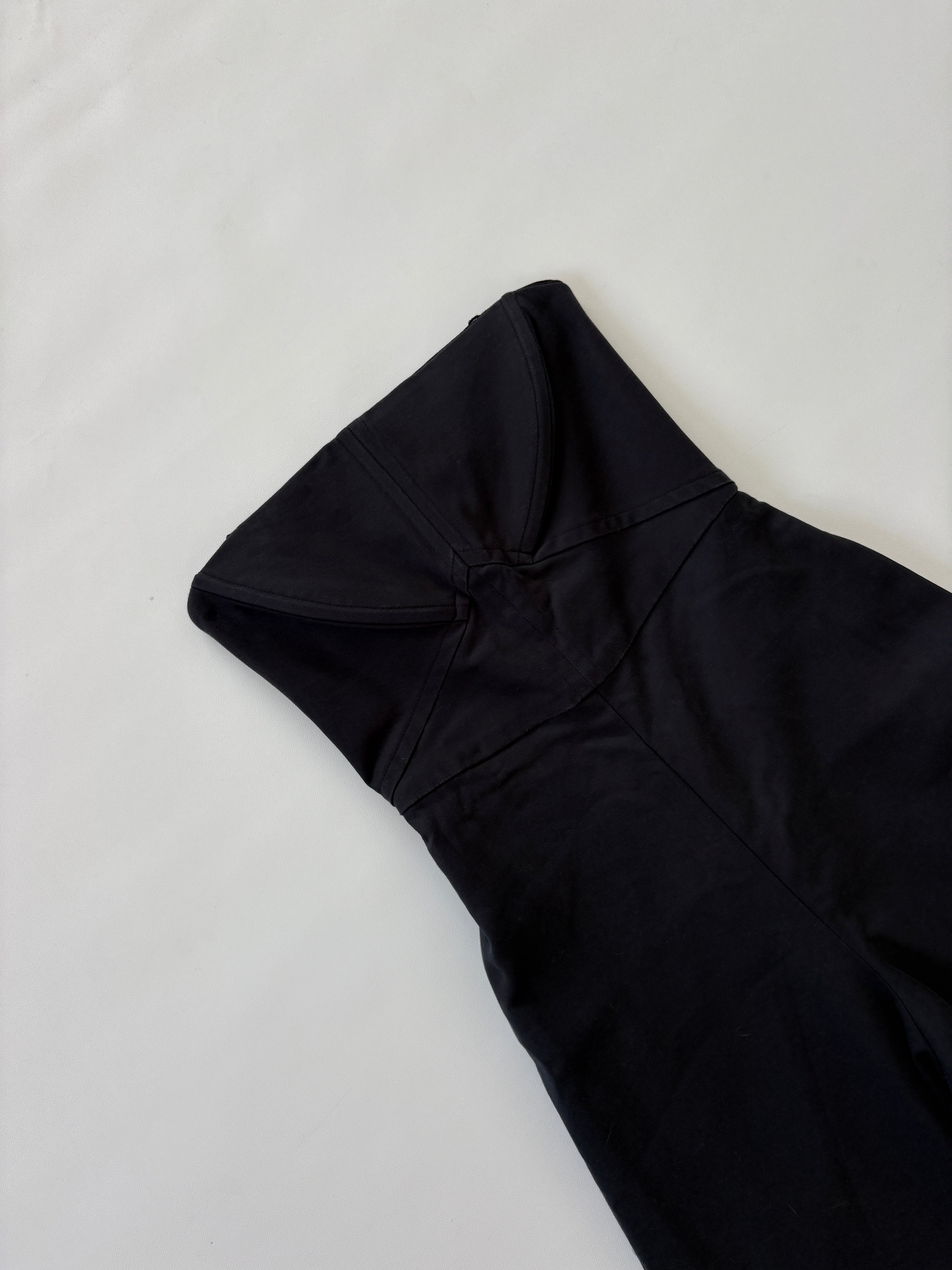 1060 / Portmans Black Strapless Jumpsuit