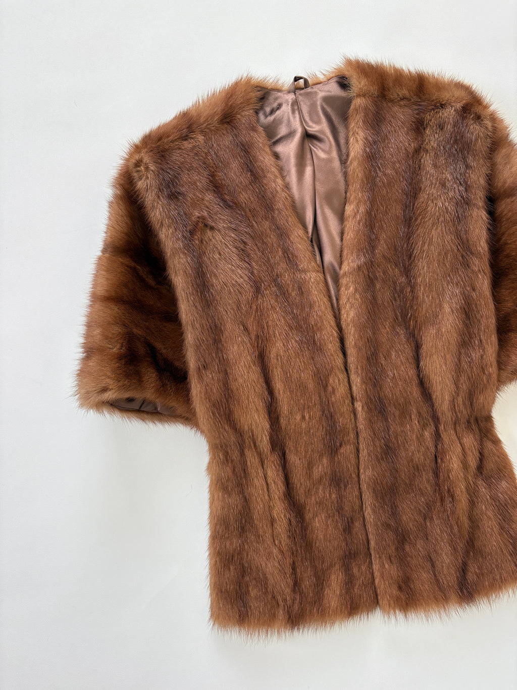 1066 / Fur 'Over The Shoulder' Cardigan