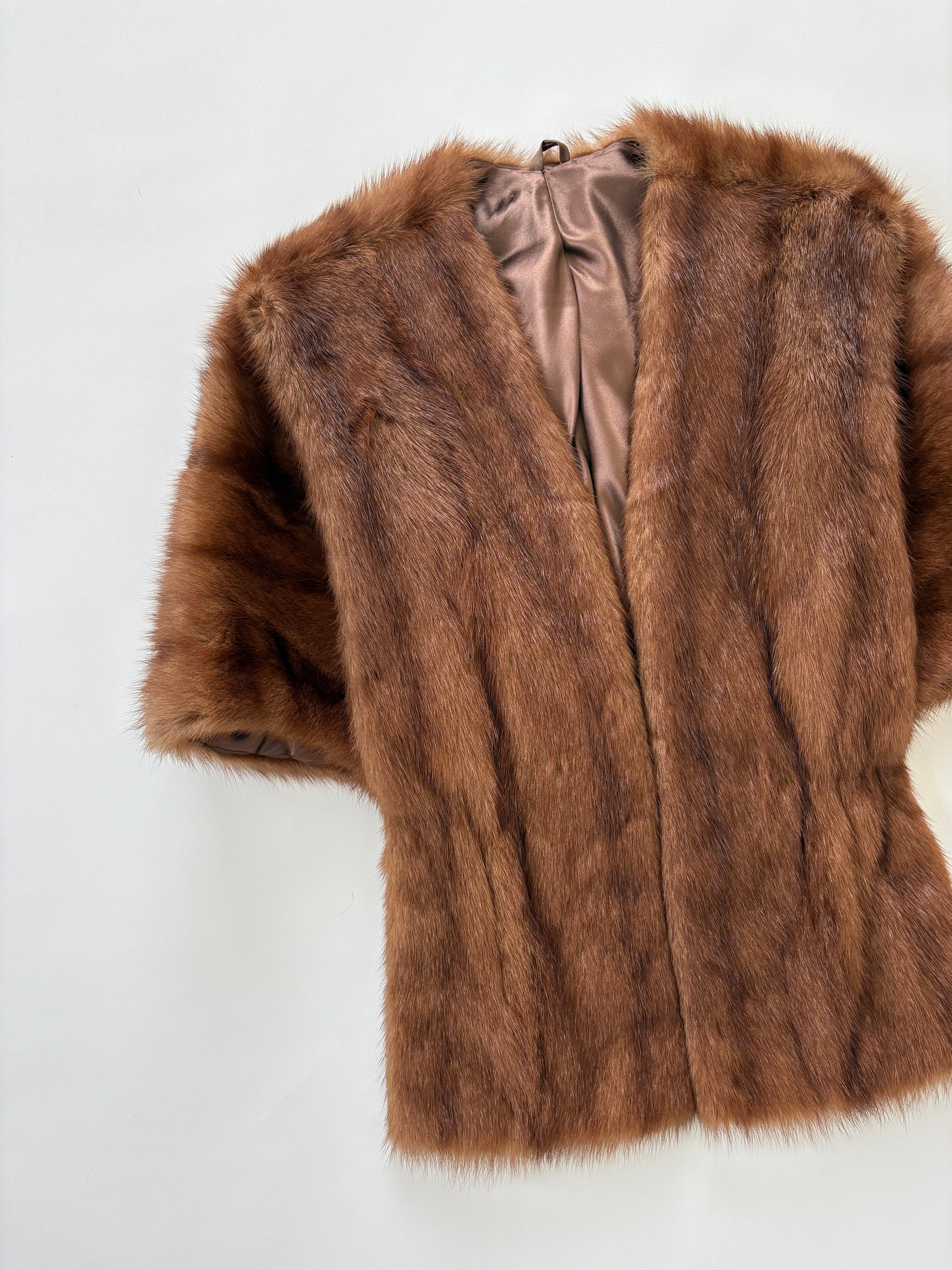 1066 / Fur 'Over The Shoulder' Cardigan