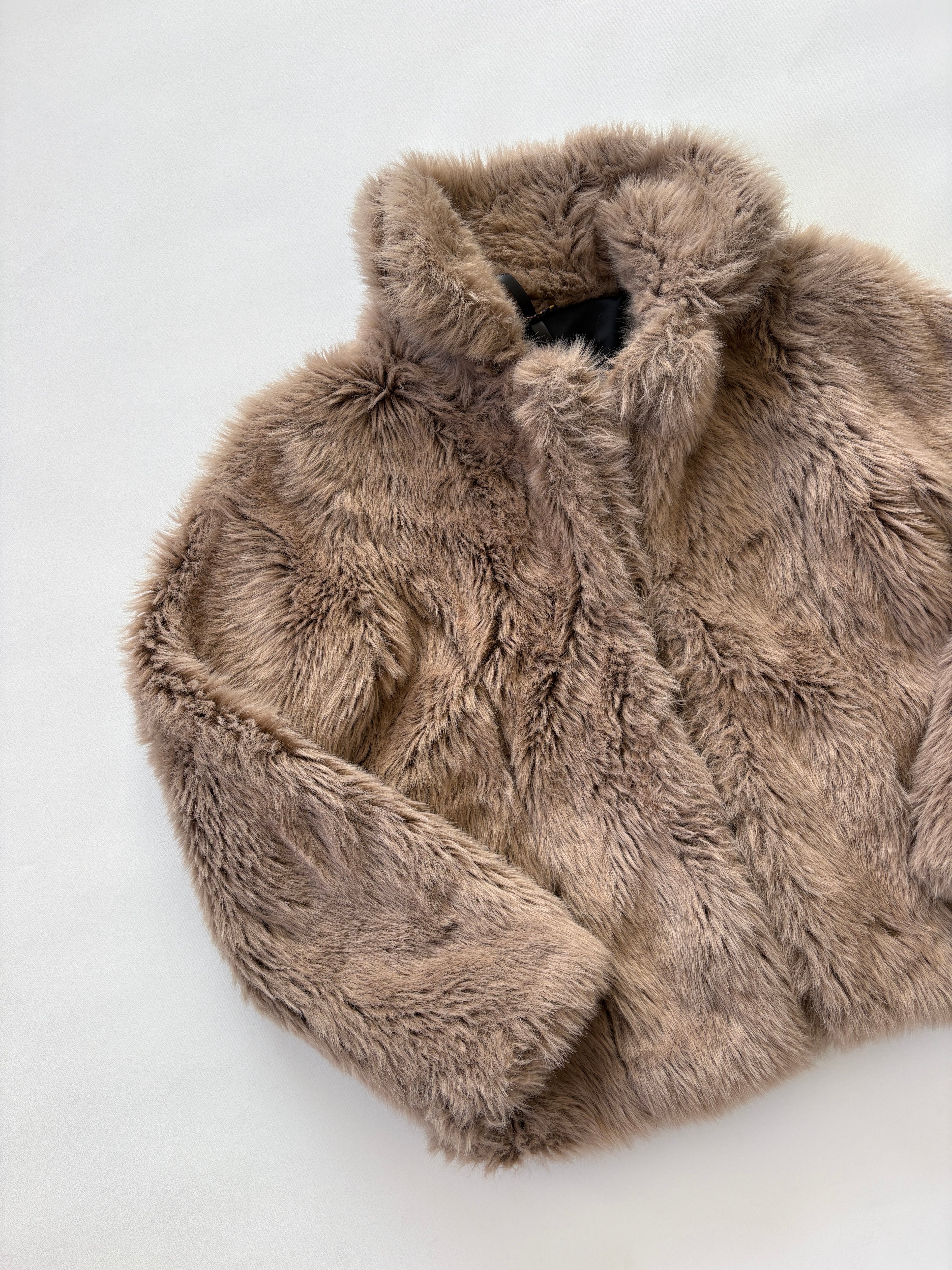 🔒 1110 / Light Brown Fur Jacket w/ Floral Lining