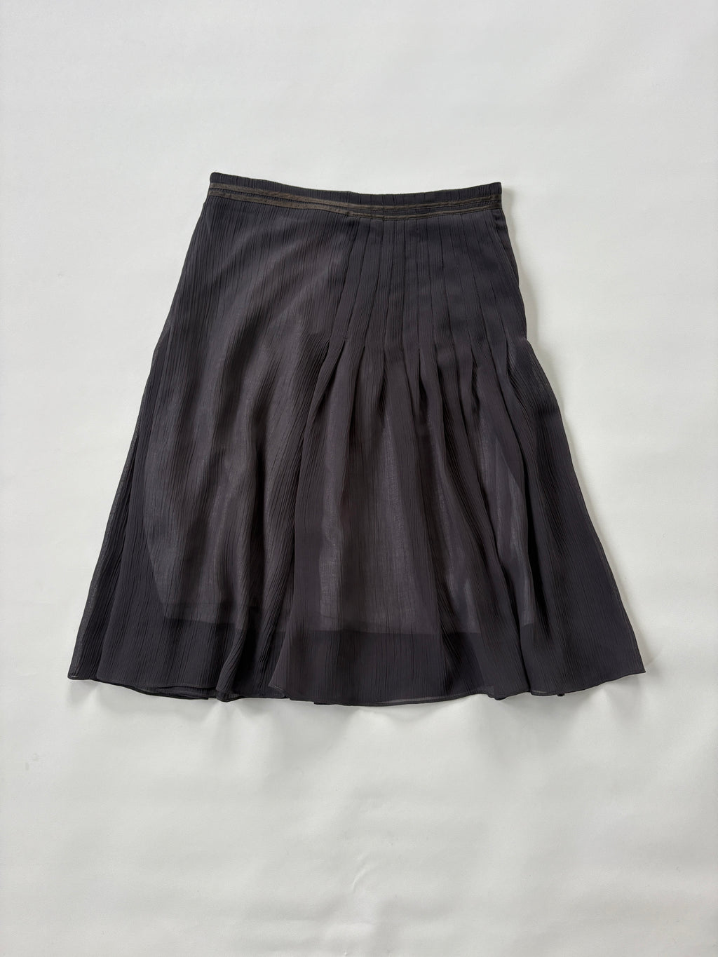 1119 / Vintage Grey Sheer Pleated Skirt
