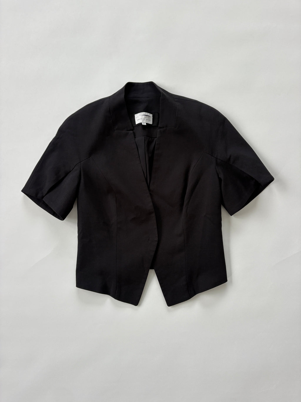 1120 / Black Veronkia Maine Short Sleeve Blazer