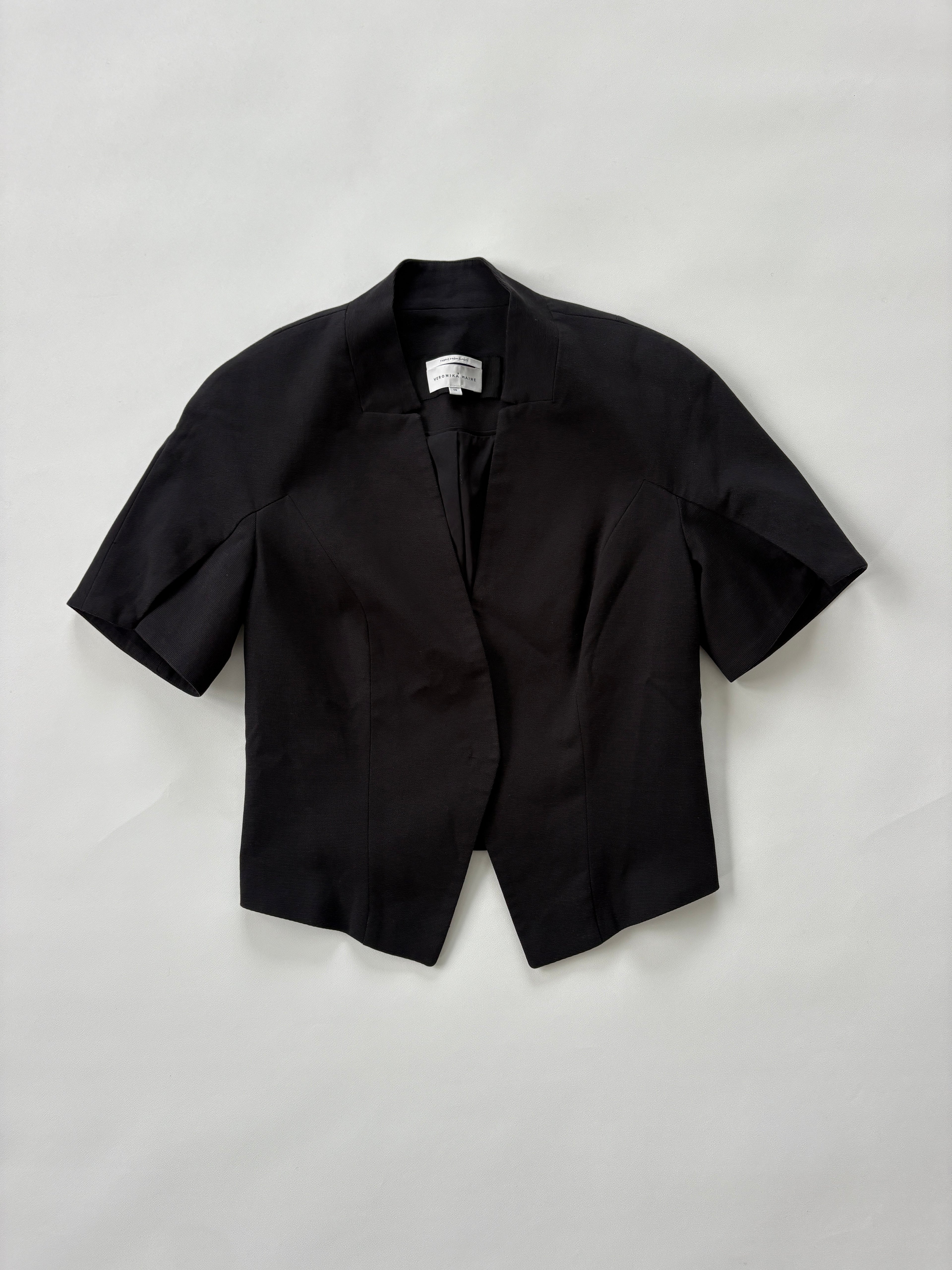 1120 / Black Veronkia Maine Short Sleeve Blazer