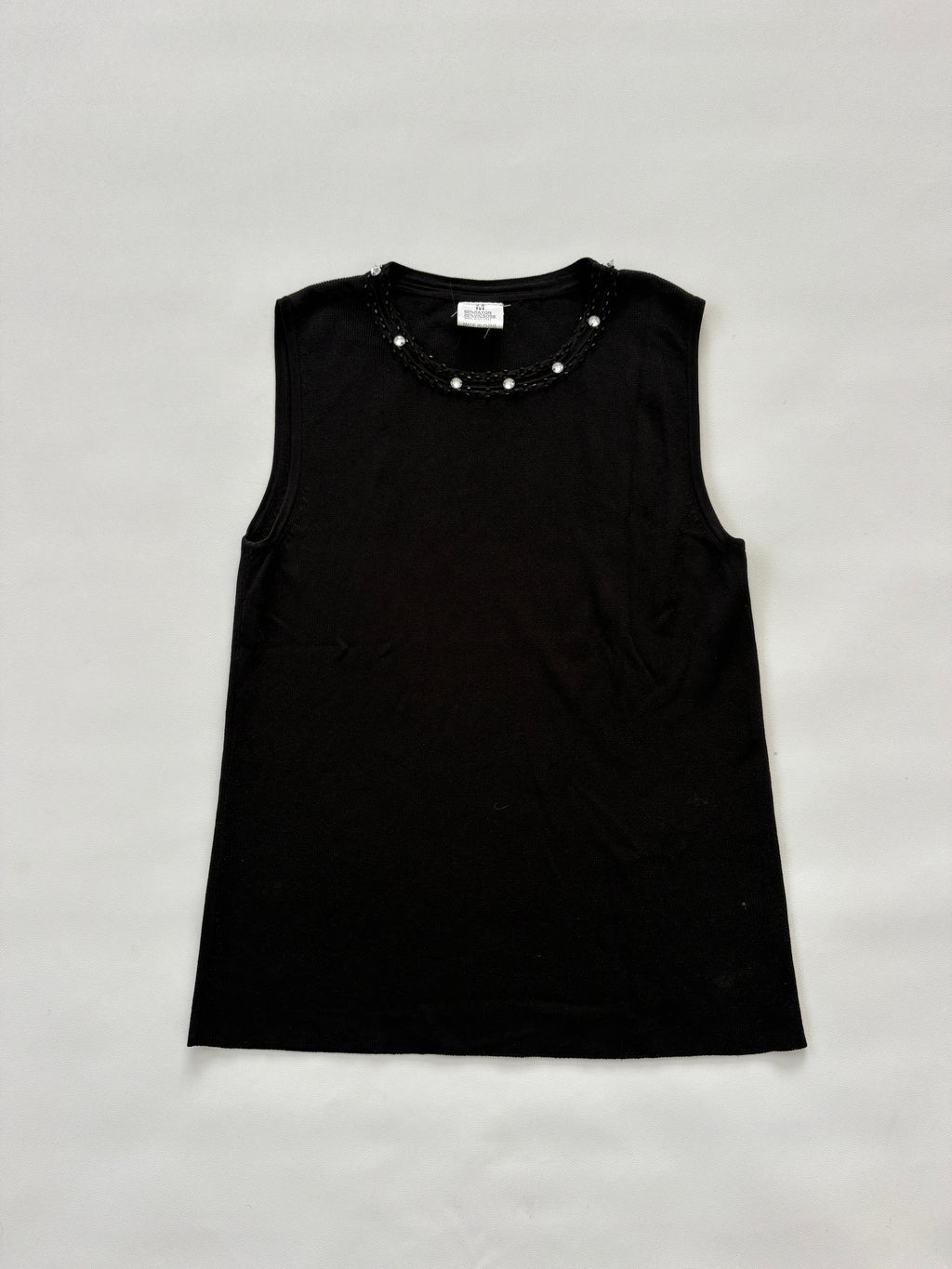 1126 / Vintage Black Beaded Tank